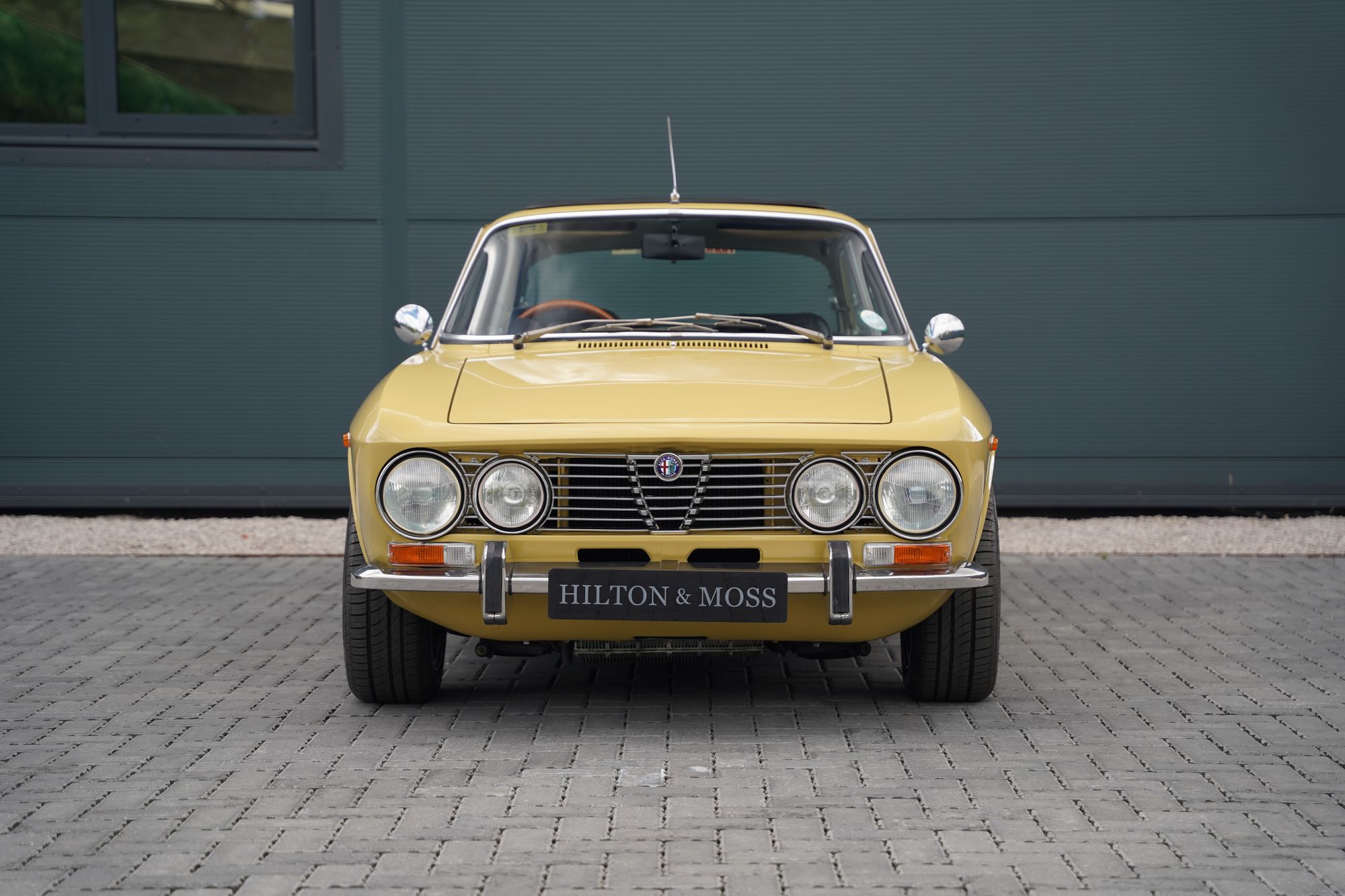 1975 Alfa Romeo 2000 GTV