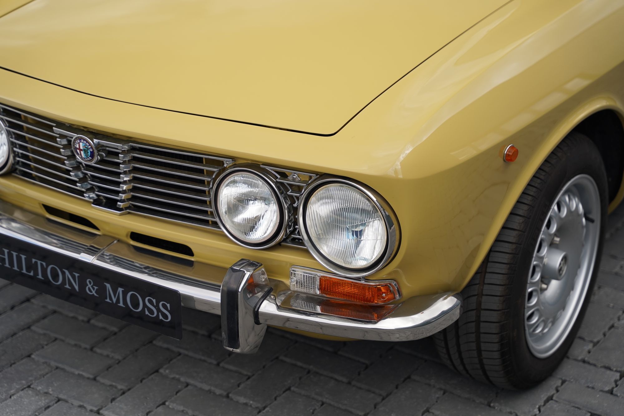 1975 Alfa Romeo 2000 GTV