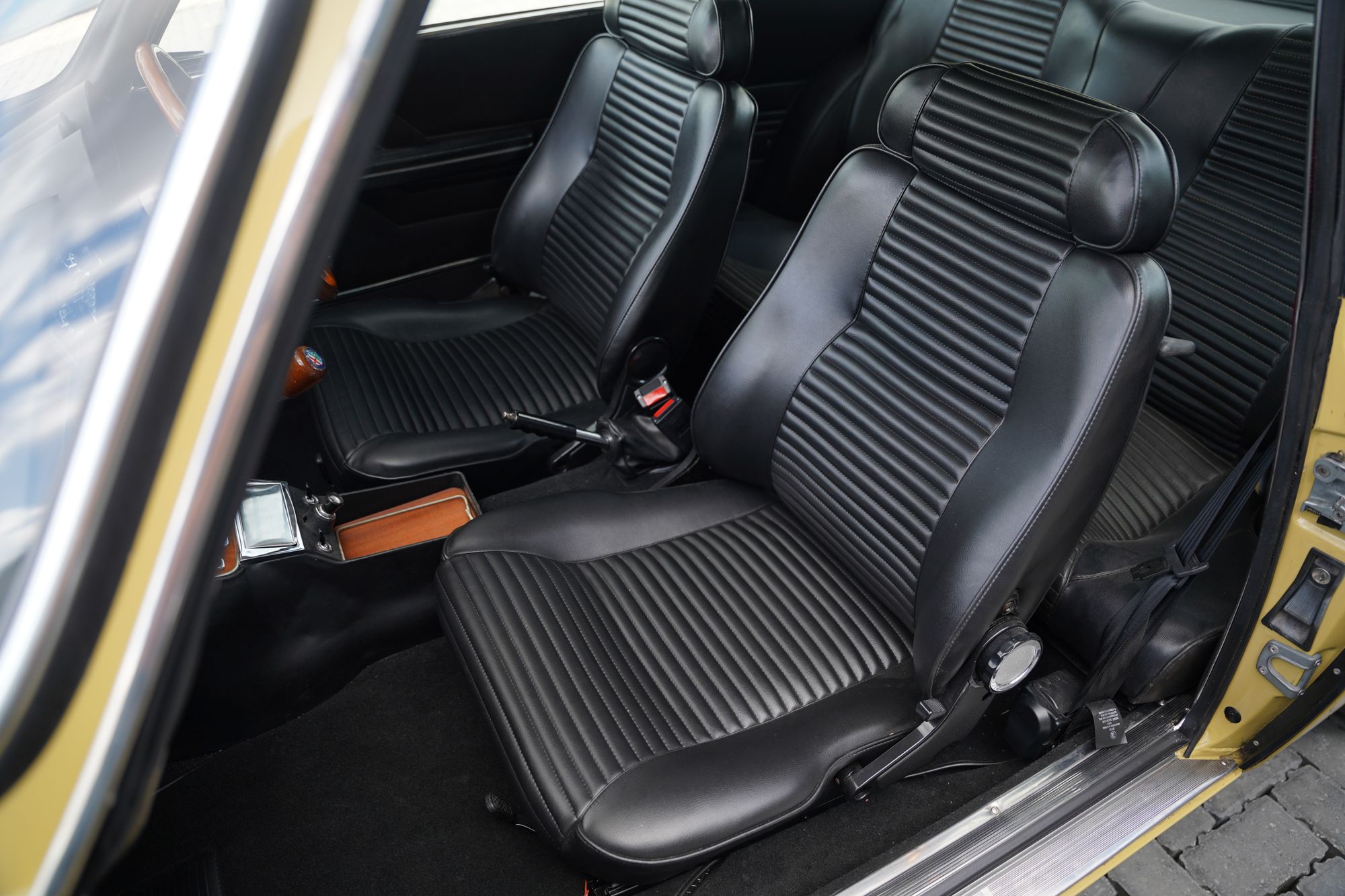 1975 Alfa Romeo 2000 GTV