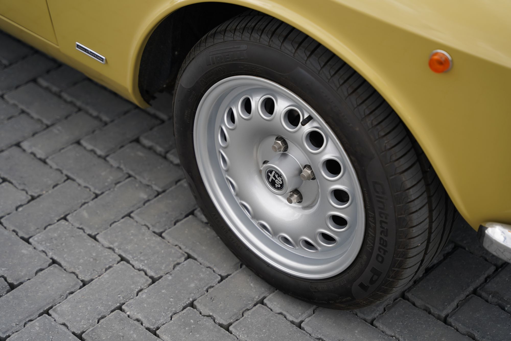 1975 Alfa Romeo 2000 GTV