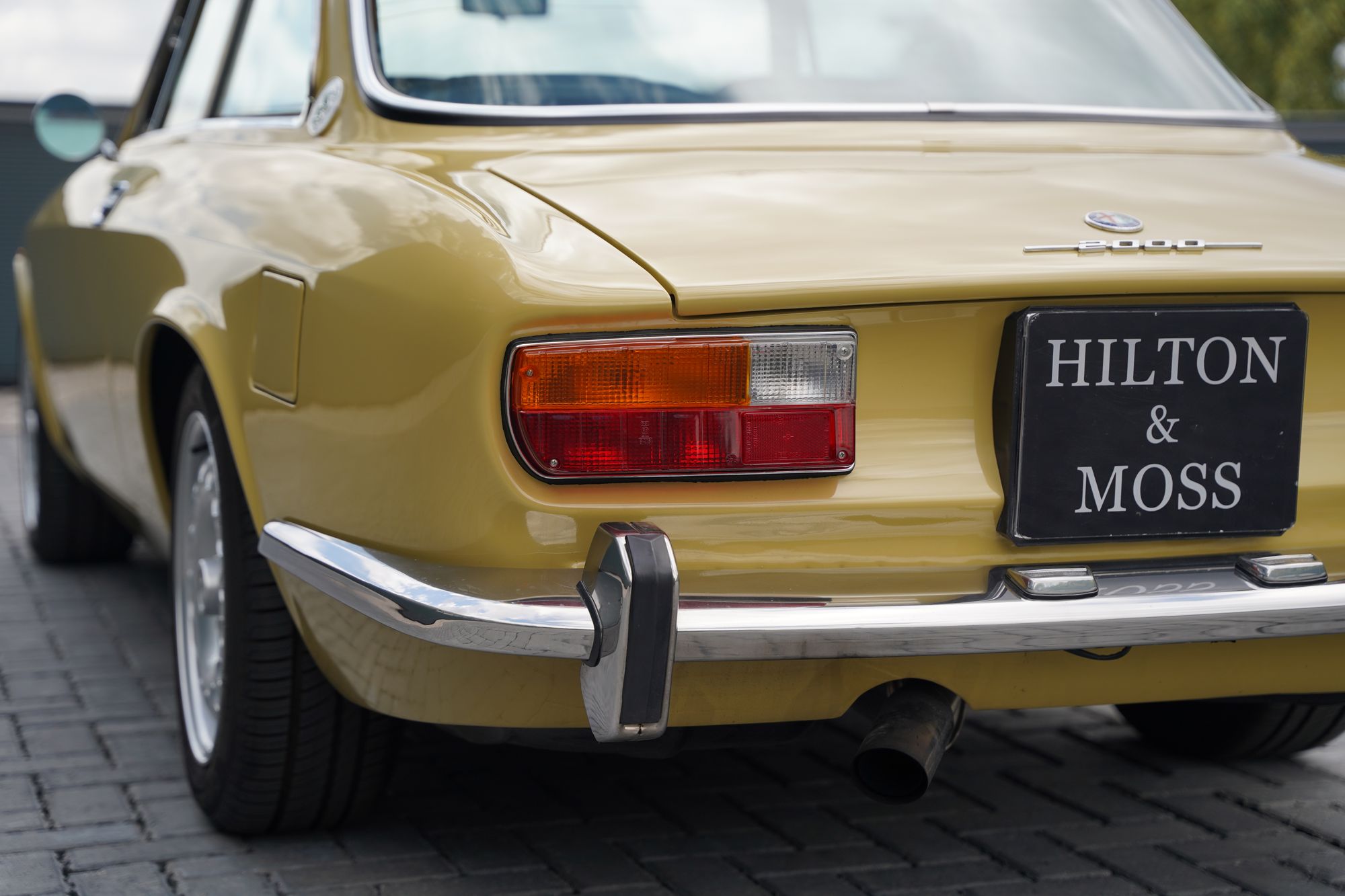 1975 Alfa Romeo 2000 GTV