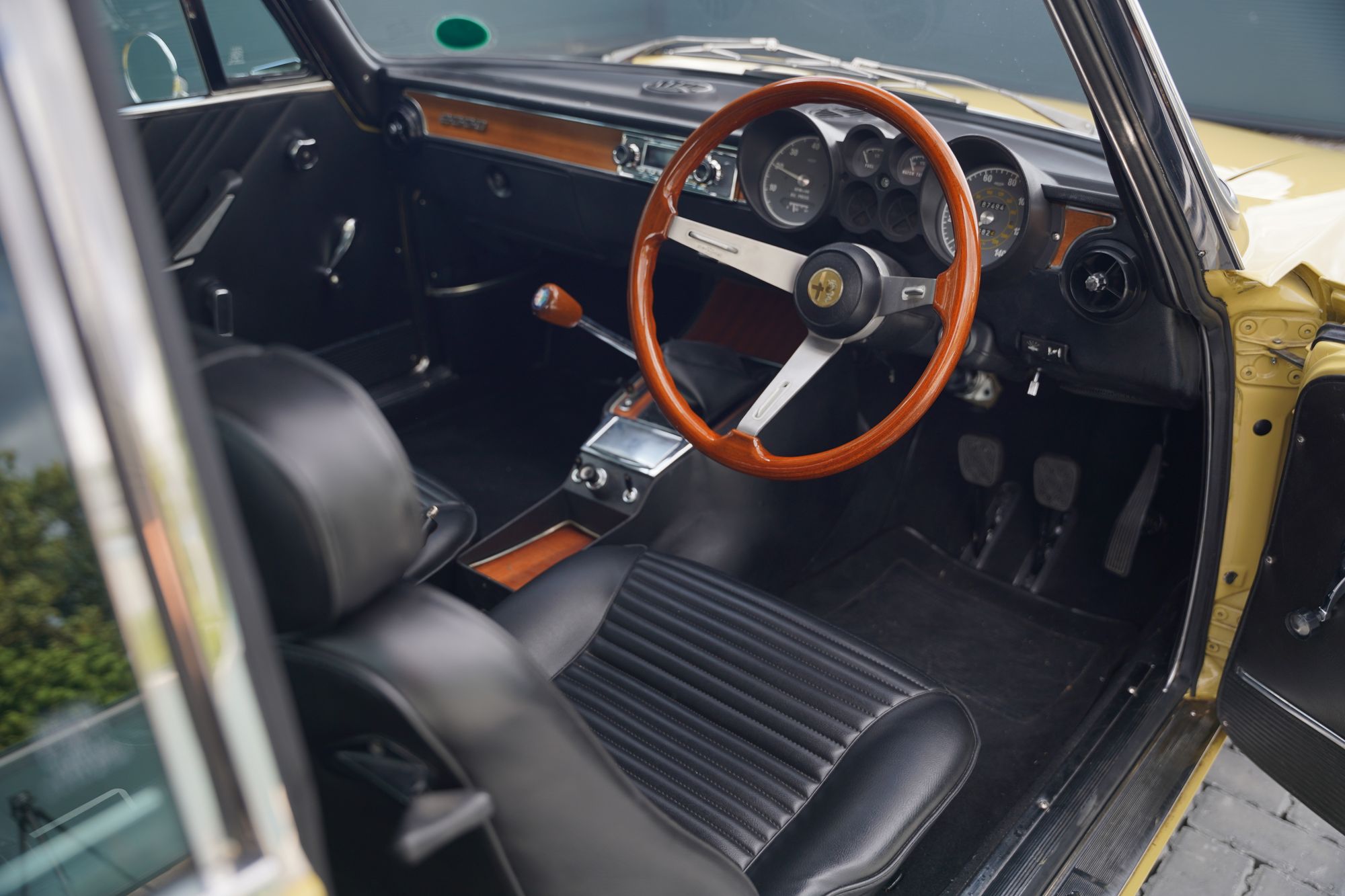 1975 Alfa Romeo 2000 GTV