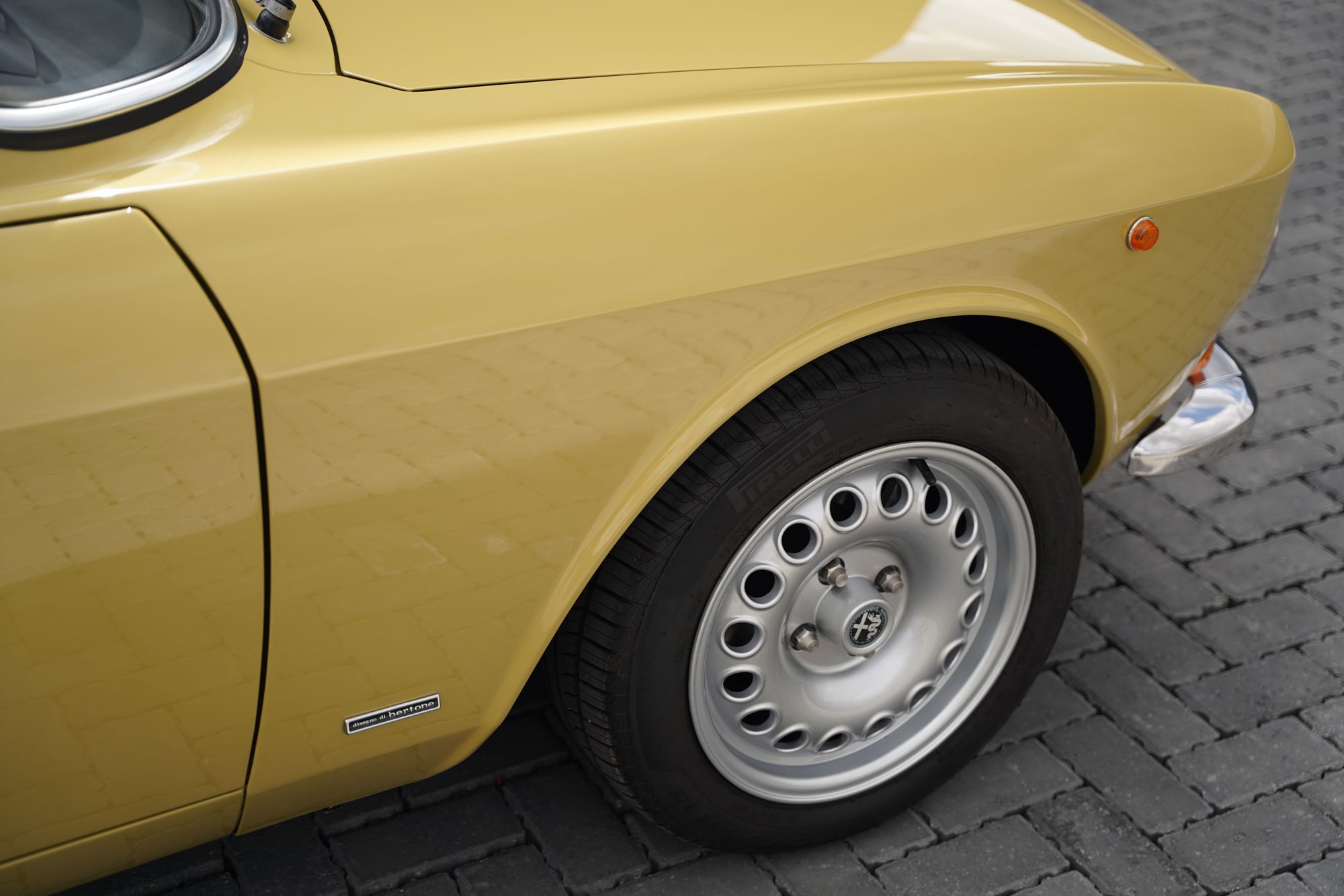 1975 Alfa Romeo 2000 GTV