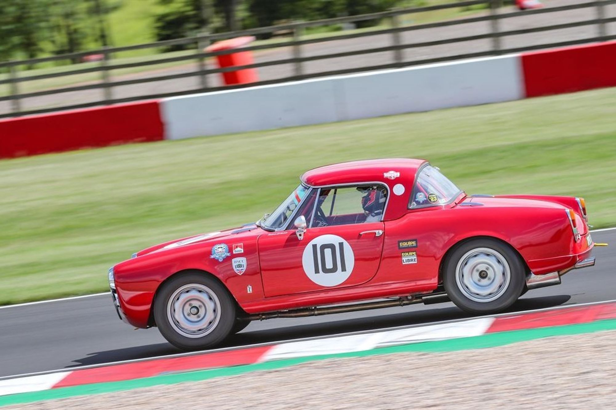 1965 Alfa Romeo Giulia 101 Spider Veloce