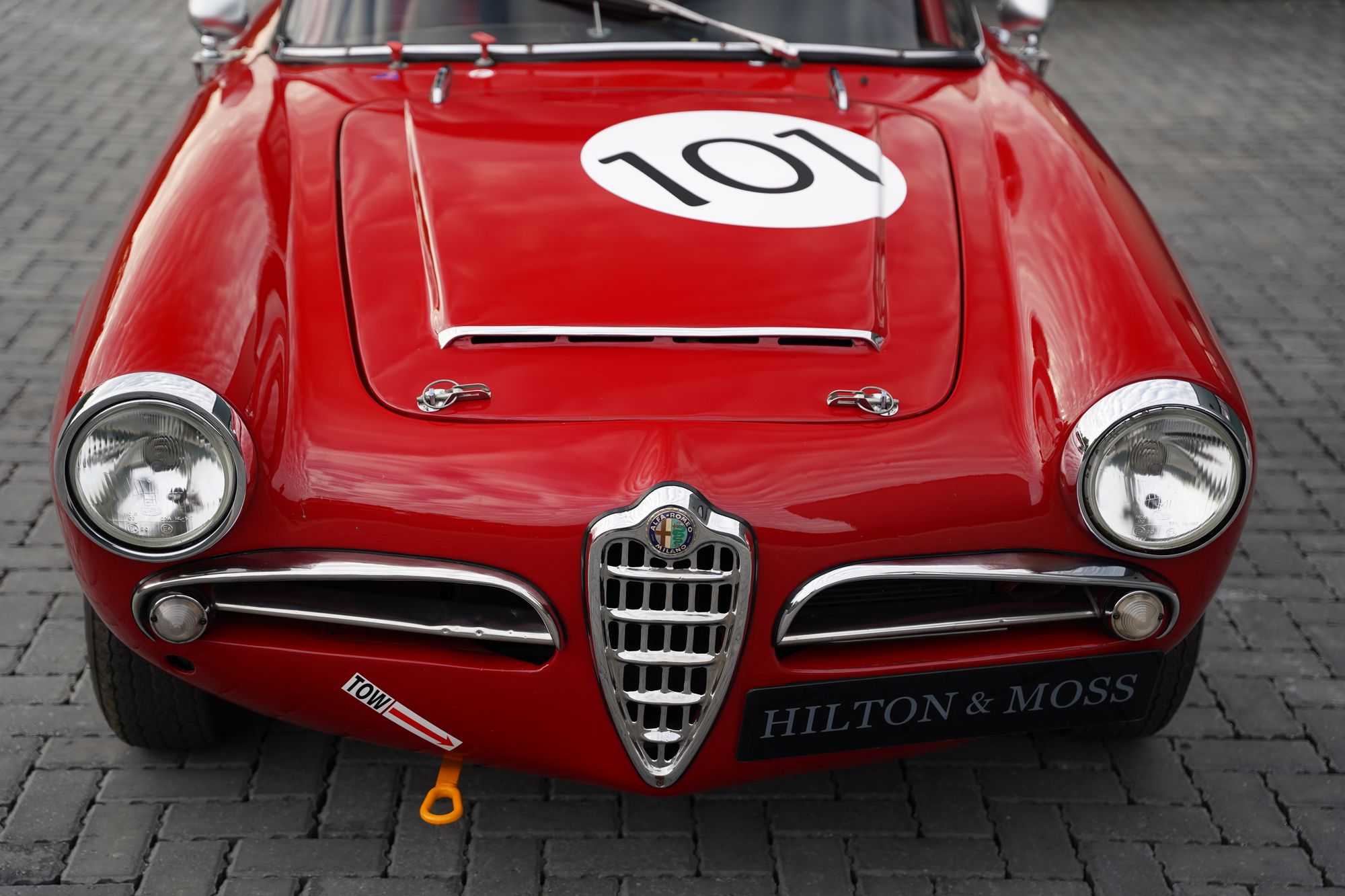 1965 Alfa Romeo Giulia 101 Spider Veloce