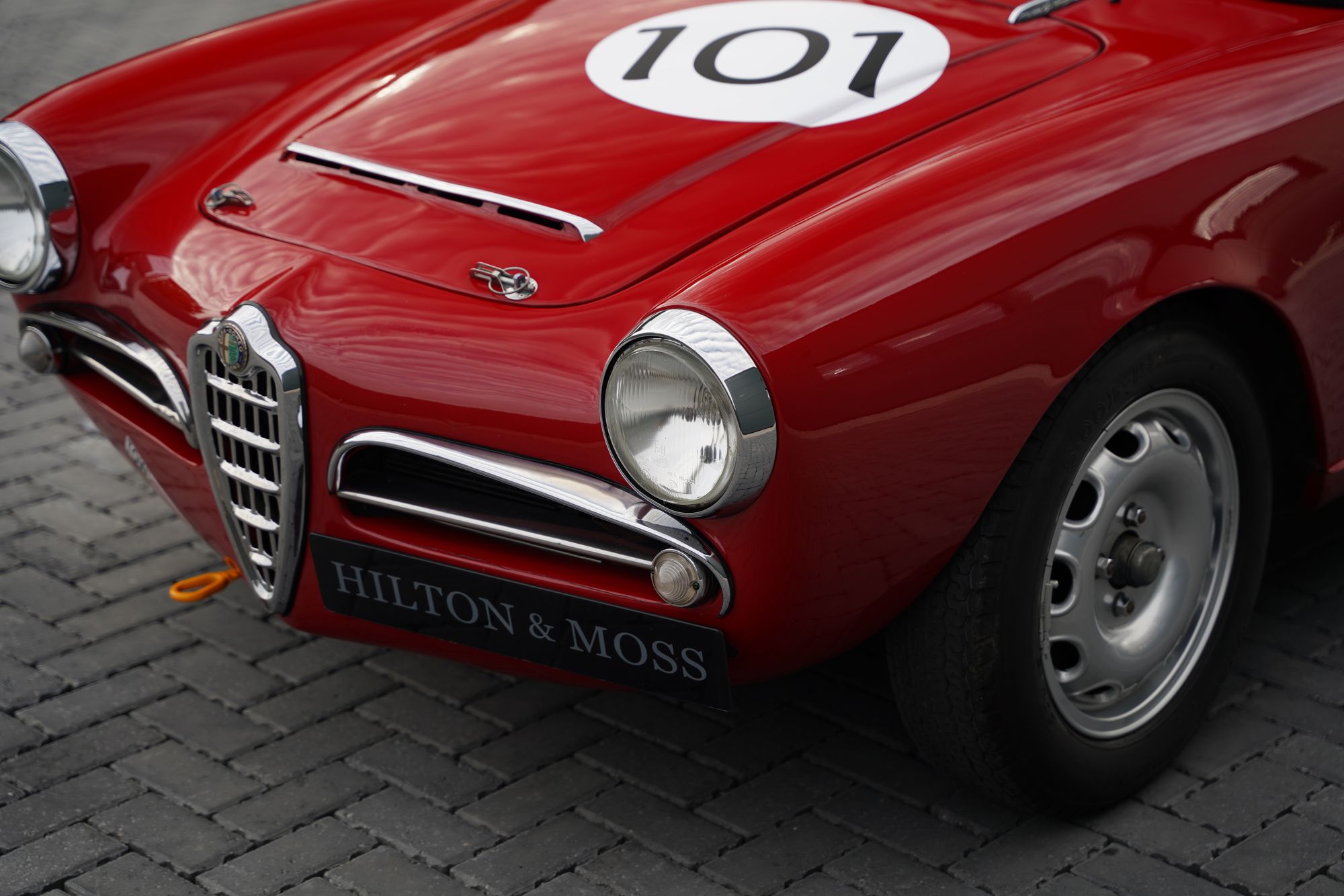 1965 Alfa Romeo Giulia 101 Spider Veloce