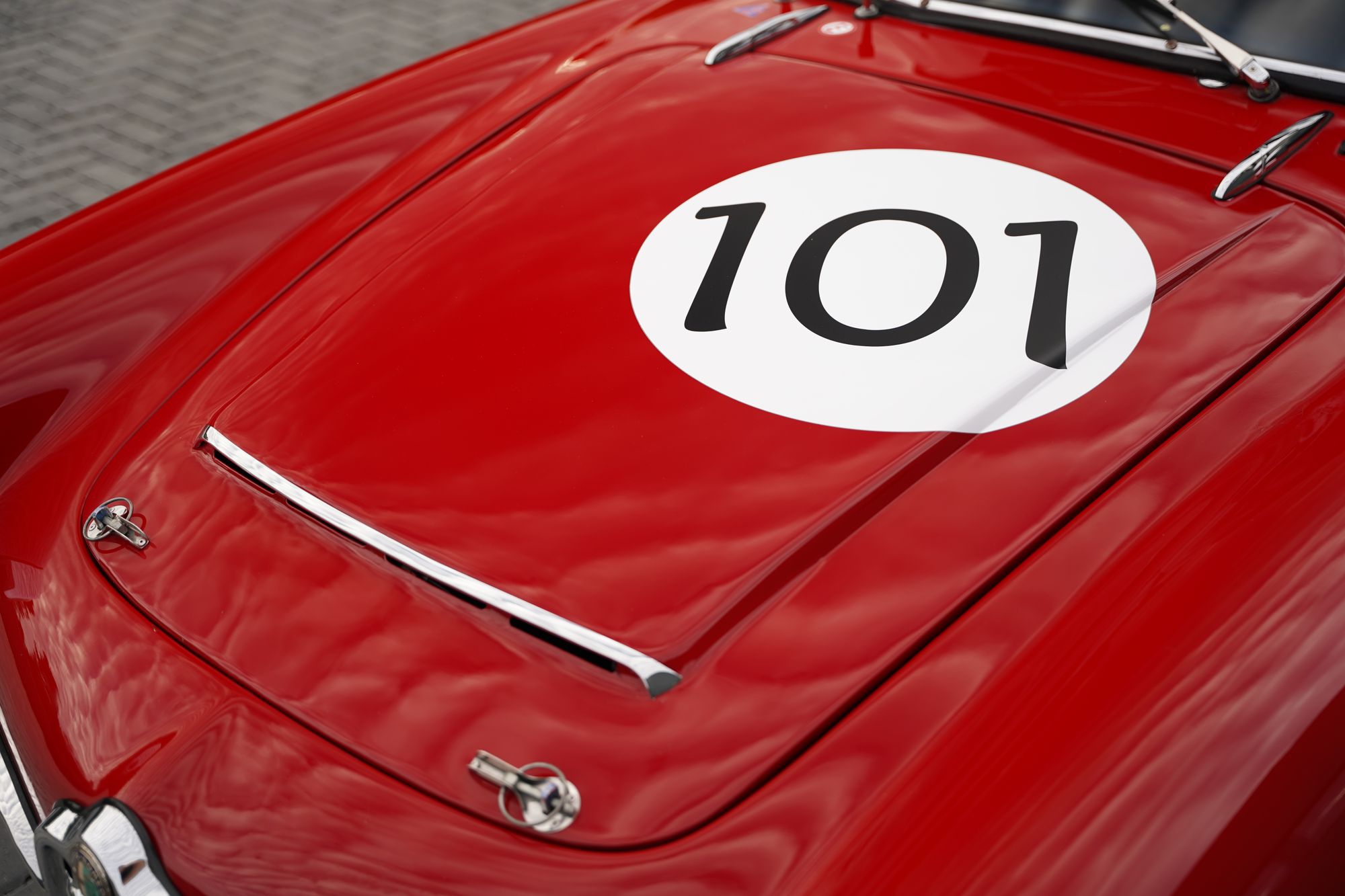 1965 Alfa Romeo Giulia 101 Spider Veloce
