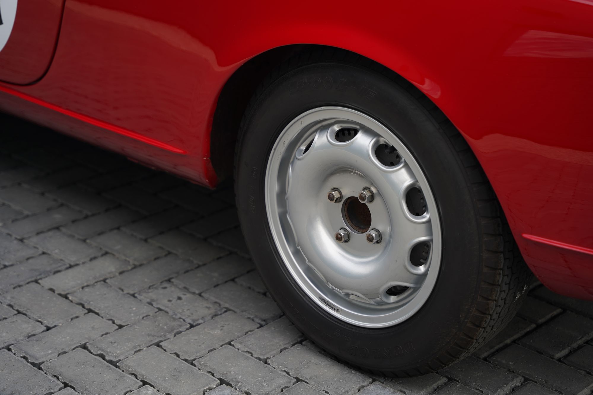 1965 Alfa Romeo Giulia 101 Spider Veloce