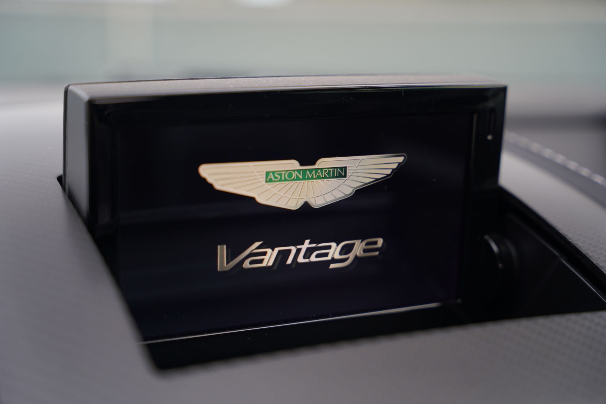 2016 Aston Martin V8 Vantage N430