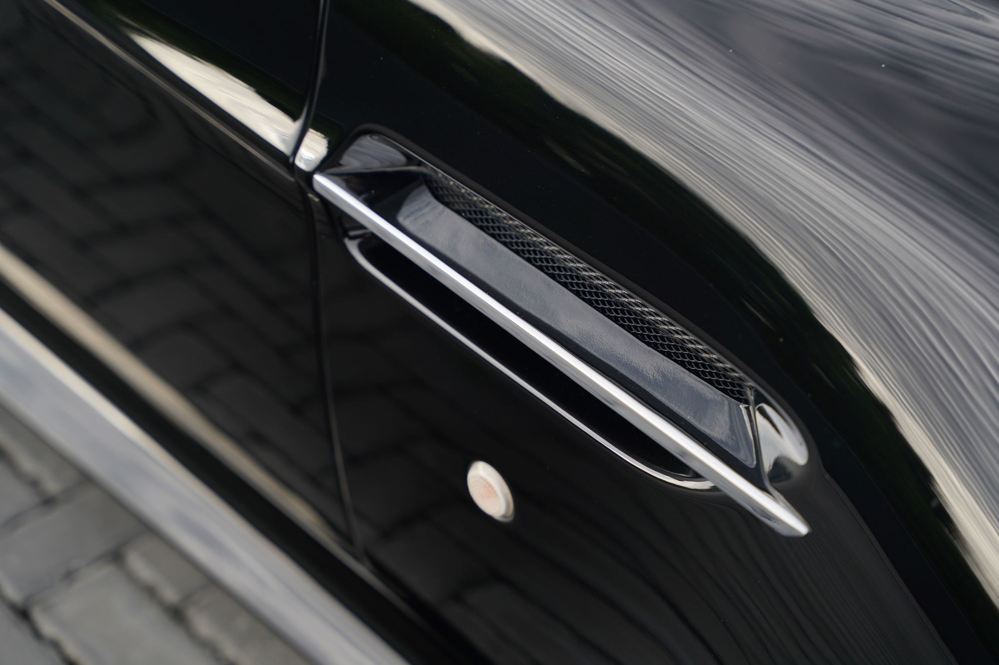 2016 Aston Martin V8 Vantage N430