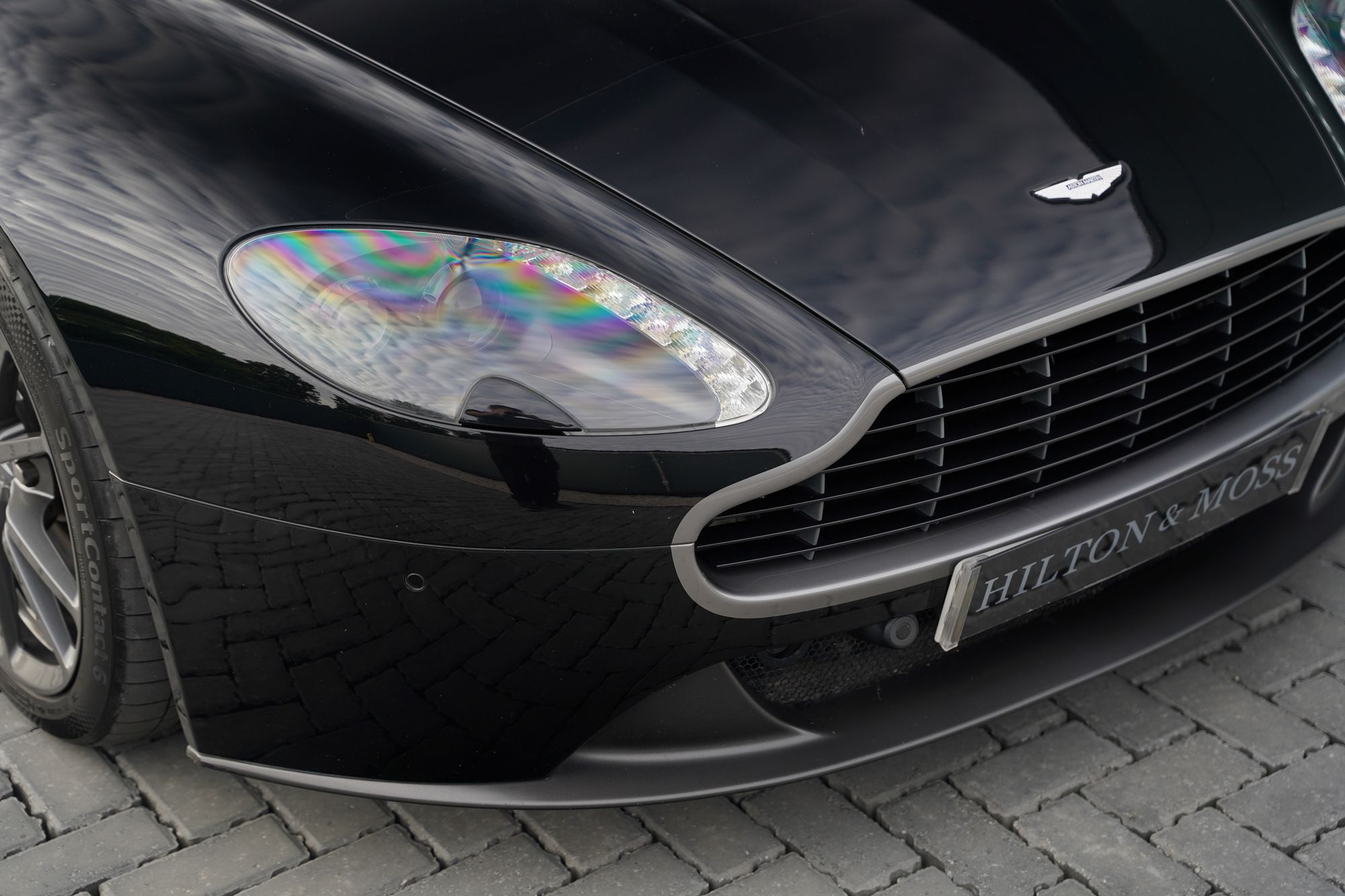 2016 Aston Martin V8 Vantage N430