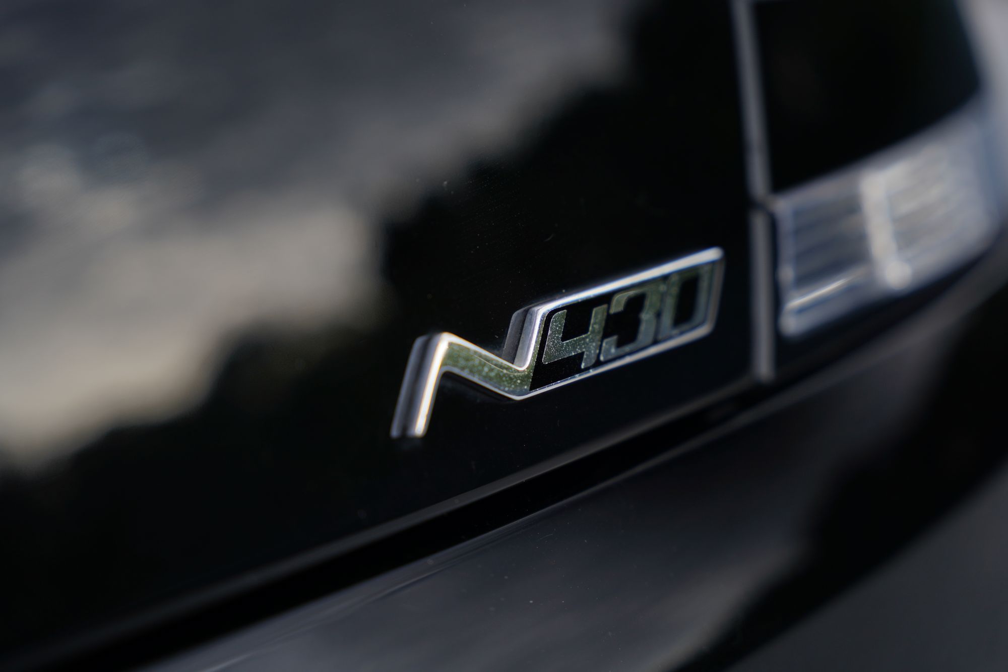2016 Aston Martin V8 Vantage N430