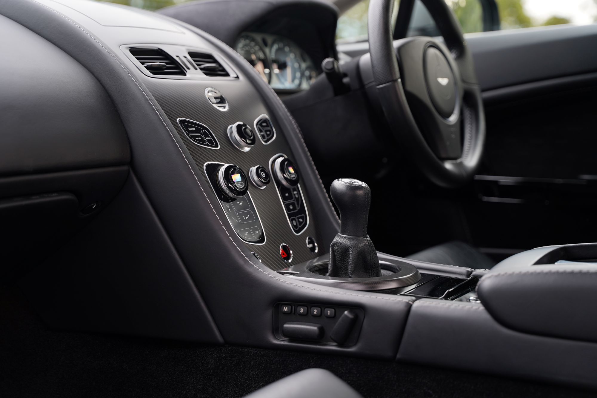 2016 Aston Martin V8 Vantage N430