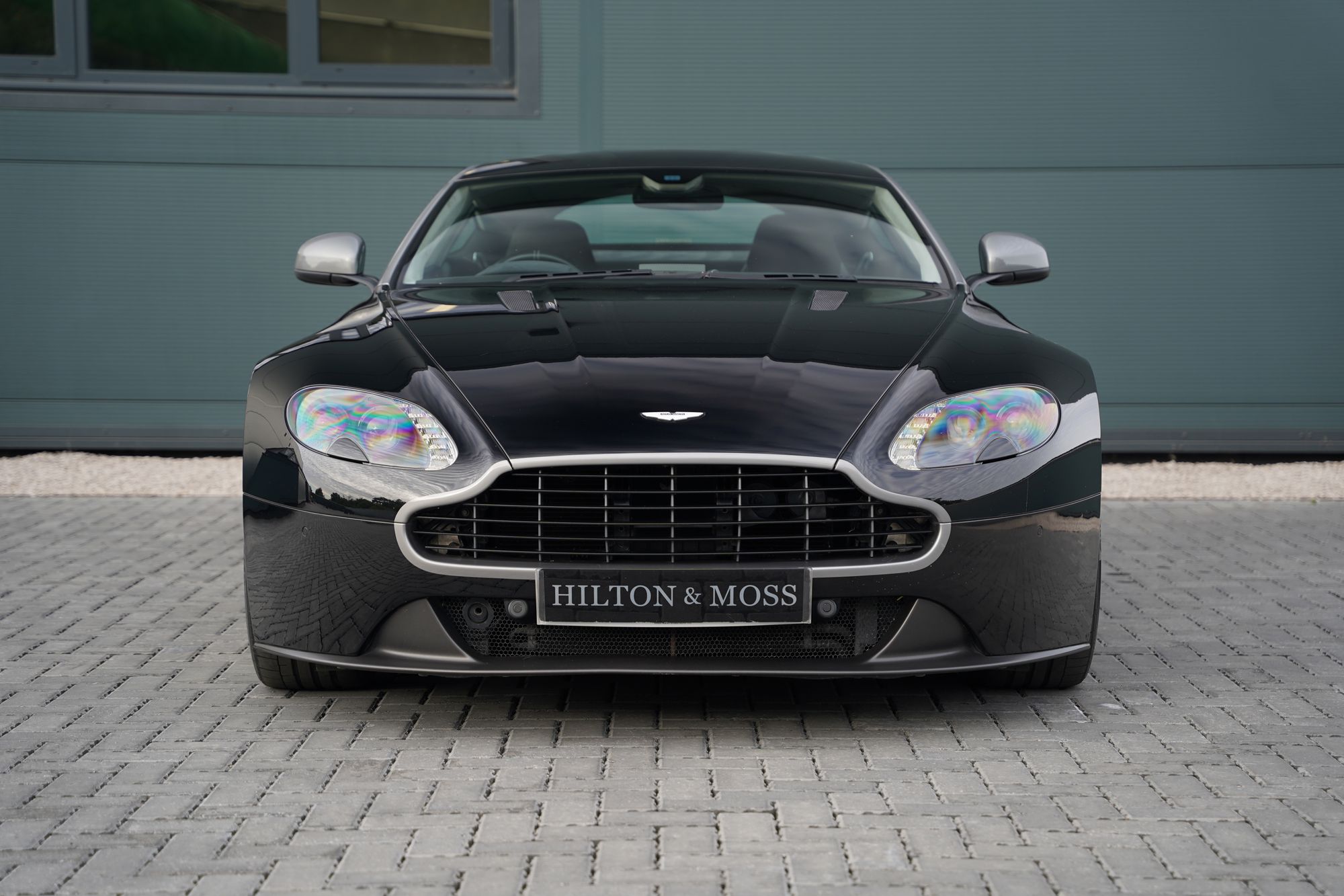 2016 Aston Martin V8 Vantage N430
