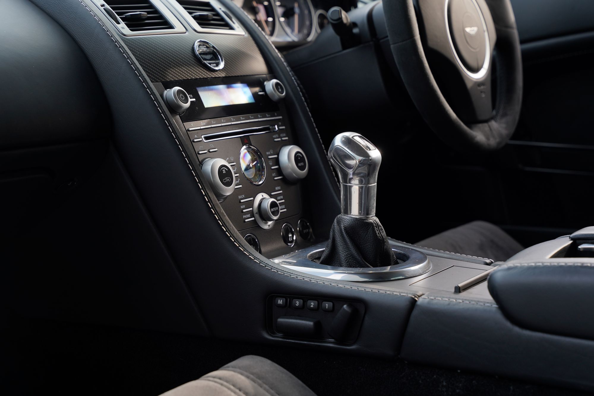2010 Aston Martin V12 Vantage Manual
