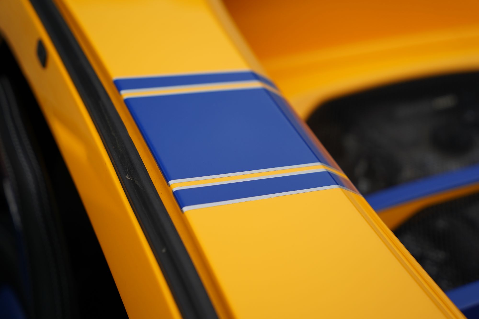 2018 Lotus Elise Sport 220 '99T Camel'