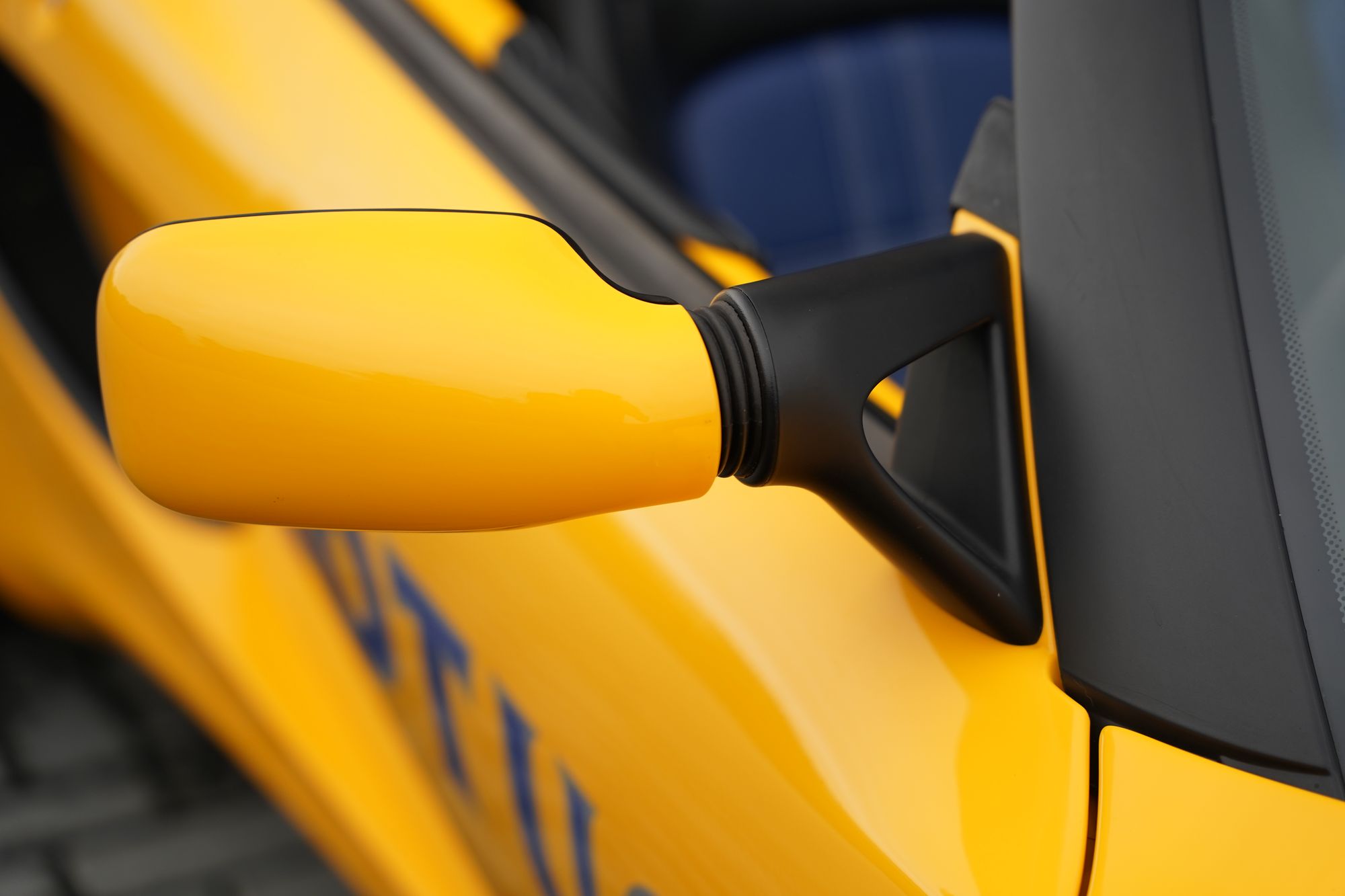 2018 Lotus Elise Sport 220 '99T Camel'