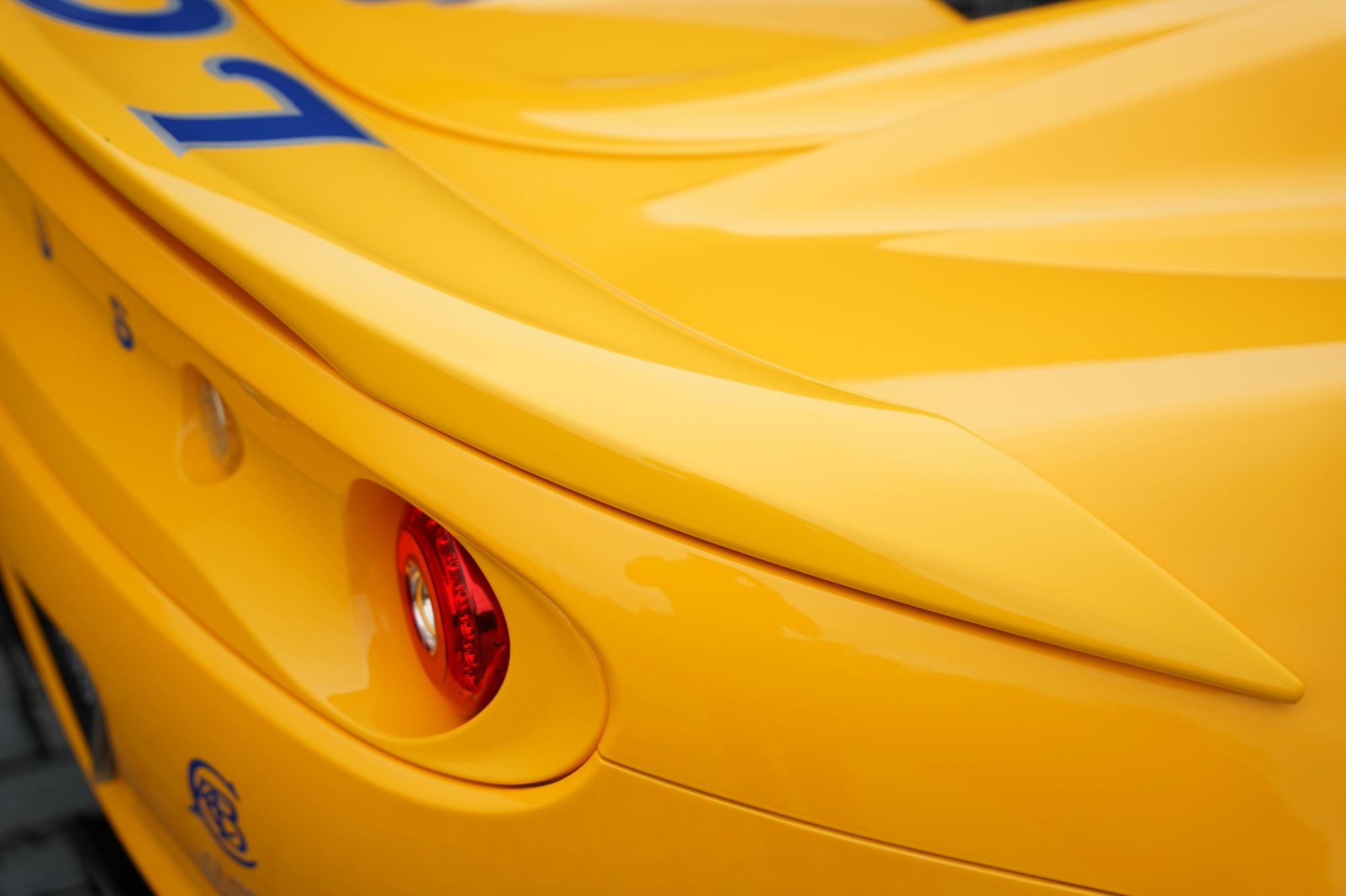 2018 Lotus Elise Sport 220 '99T Camel'