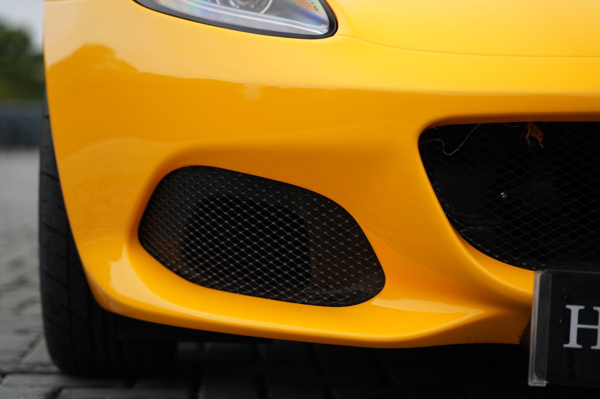 2018 Lotus Elise Sport 220 '99T Camel'