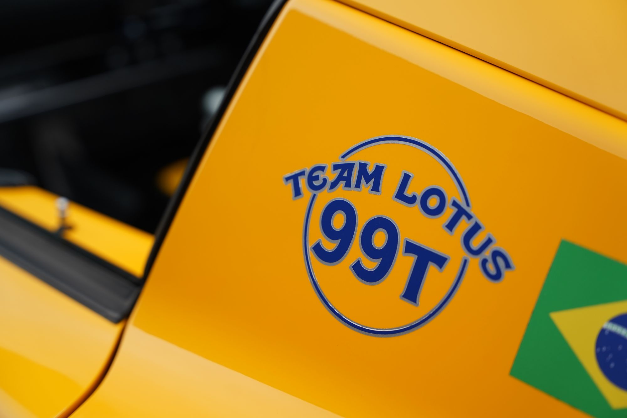 2018 Lotus Elise Sport 220 '99T Camel'