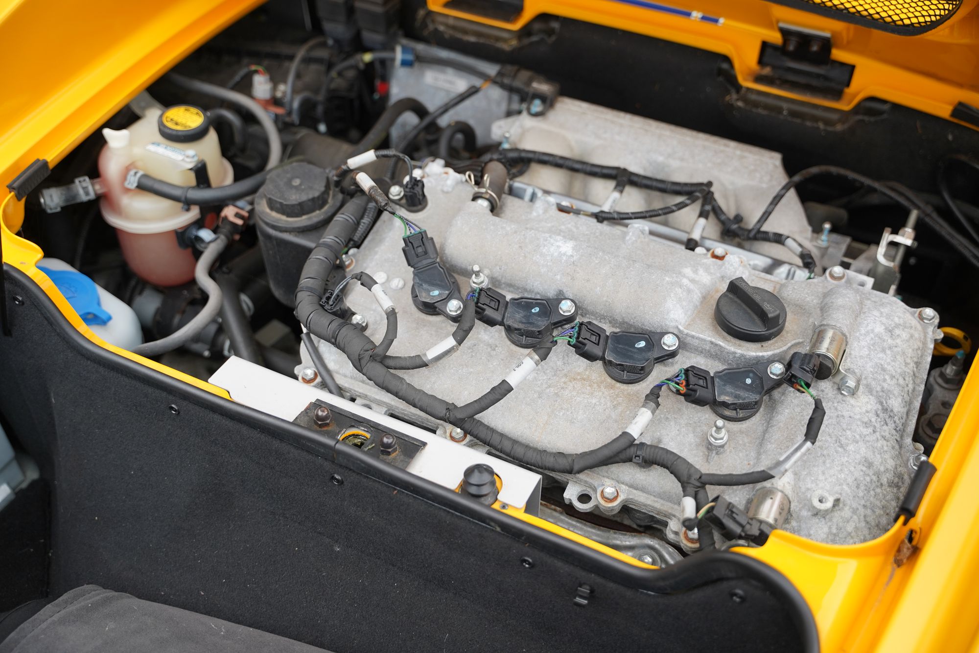 2018 Lotus Elise Sport 220 '99T Camel'