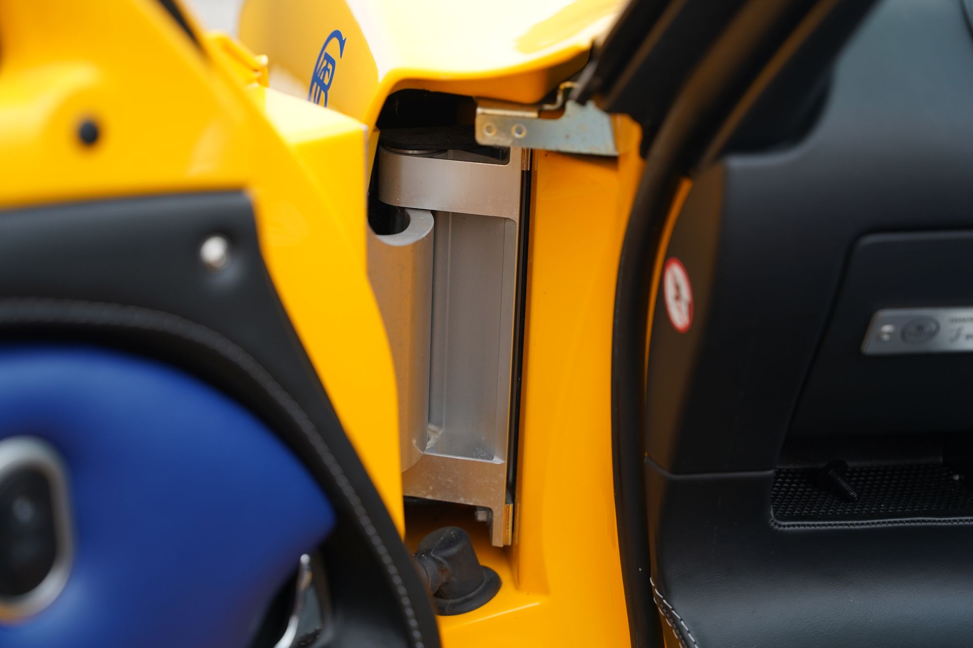 2018 Lotus Elise Sport 220 '99T Camel'