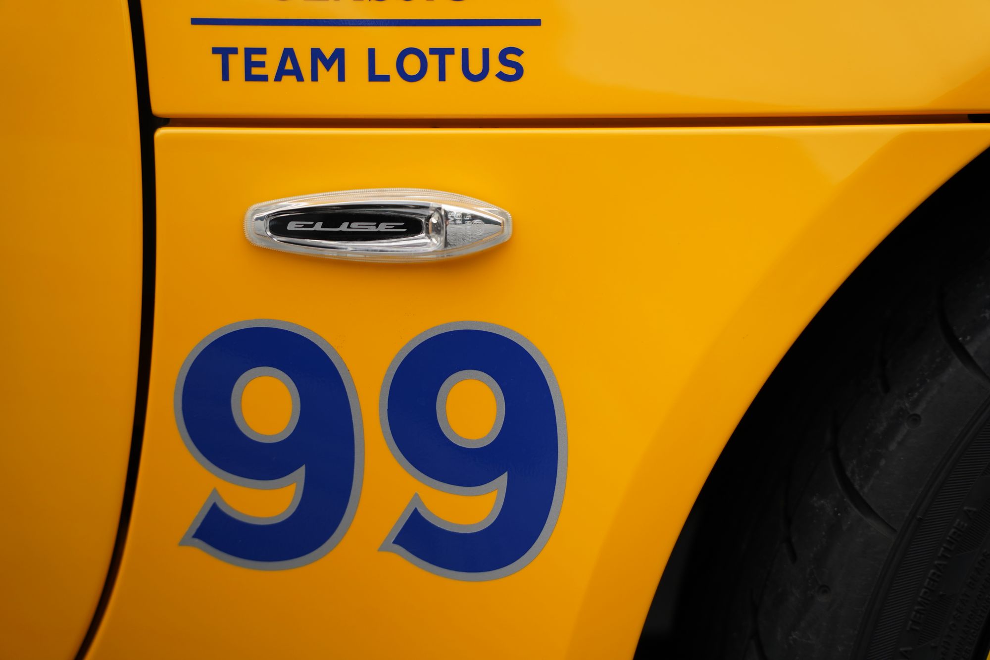 2018 Lotus Elise Sport 220 '99T Camel'