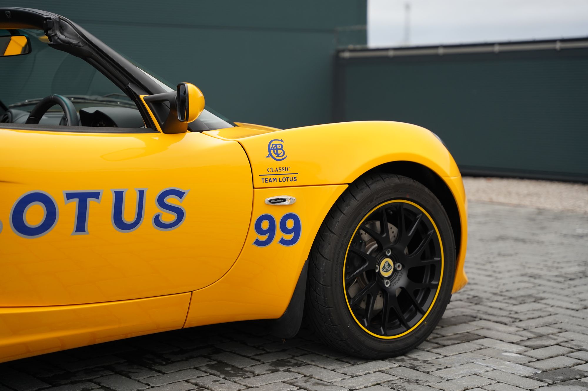 2018 Lotus Elise Sport 220 '99T Camel'