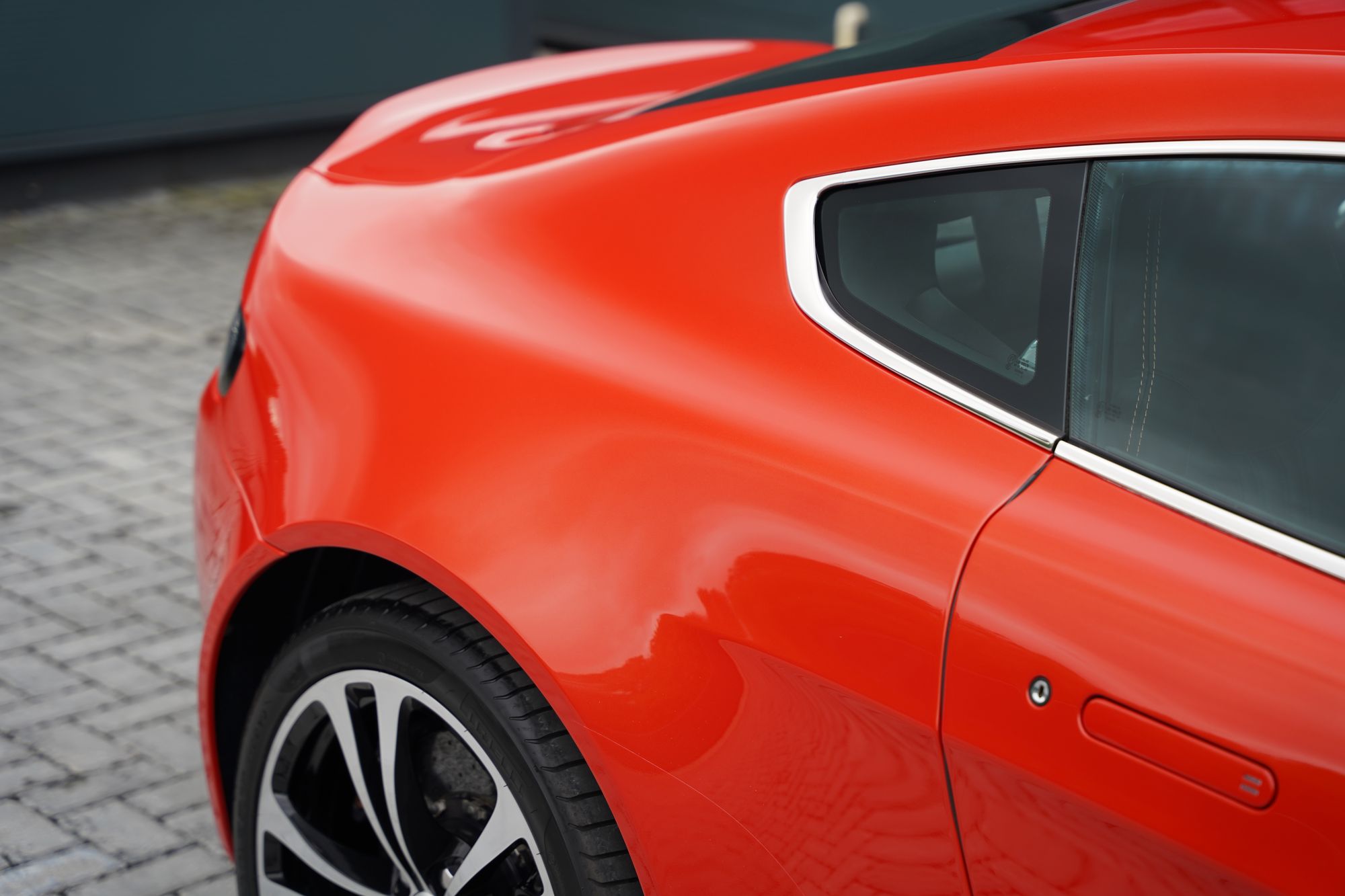 2012 Aston Martin V12 Vantage Manual