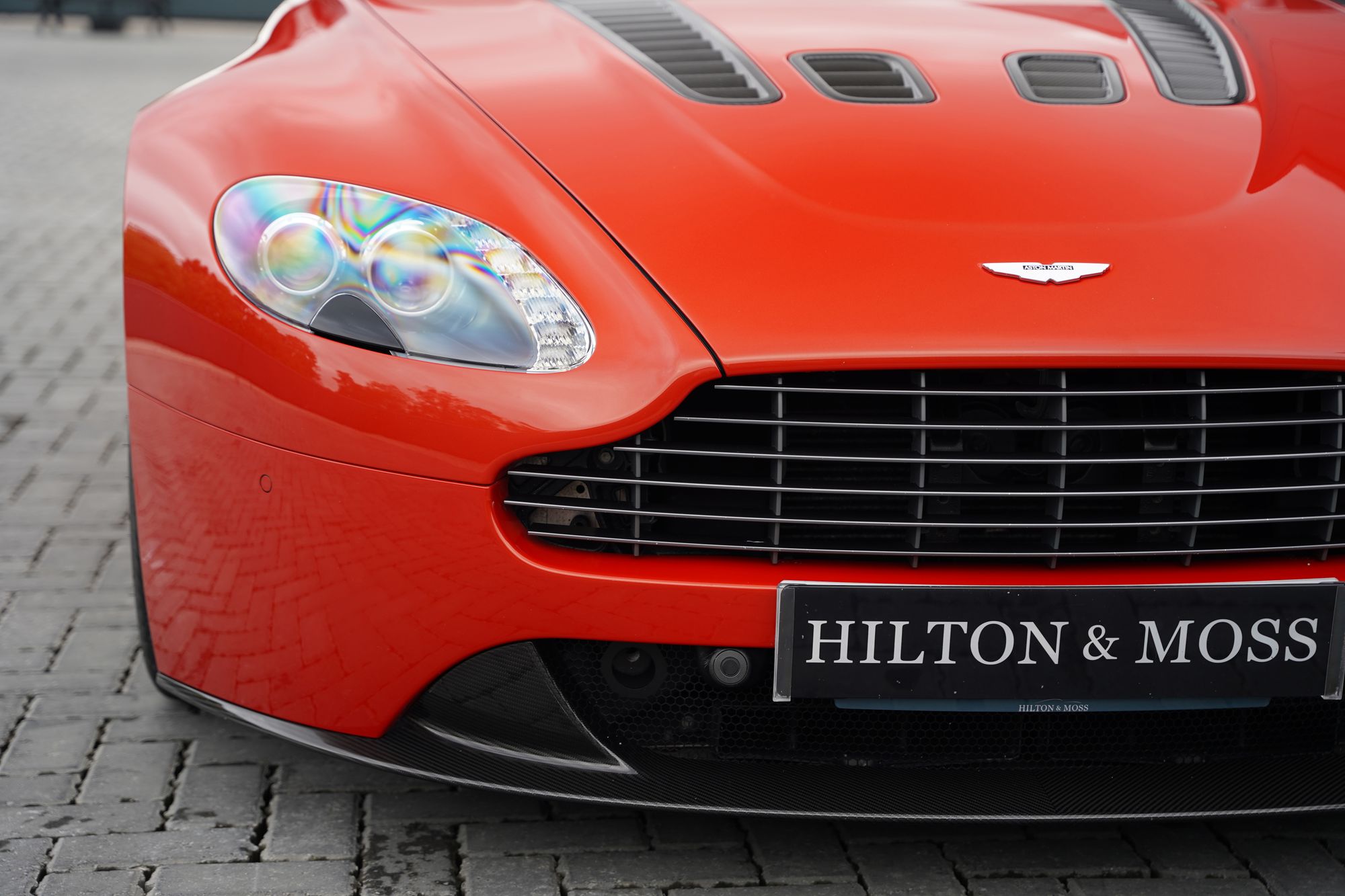 2012 Aston Martin V12 Vantage Manual