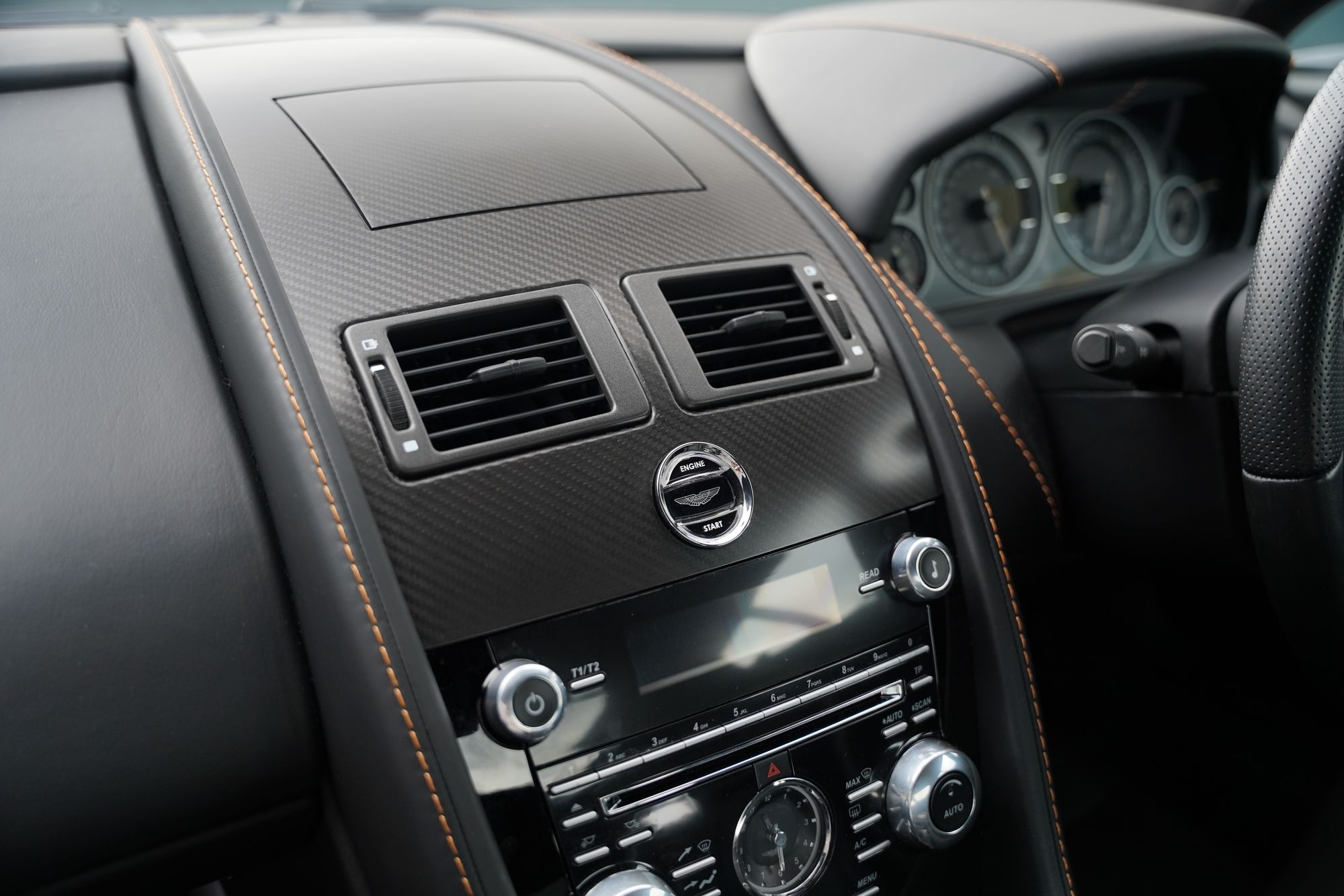 2012 Aston Martin V12 Vantage Manual