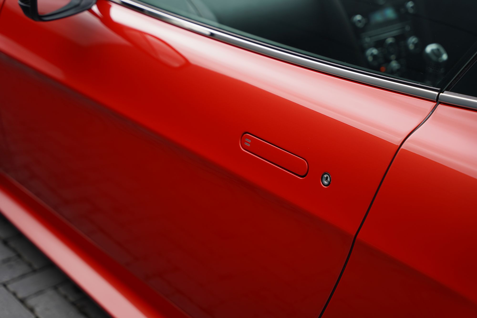 2012 Aston Martin V12 Vantage Manual