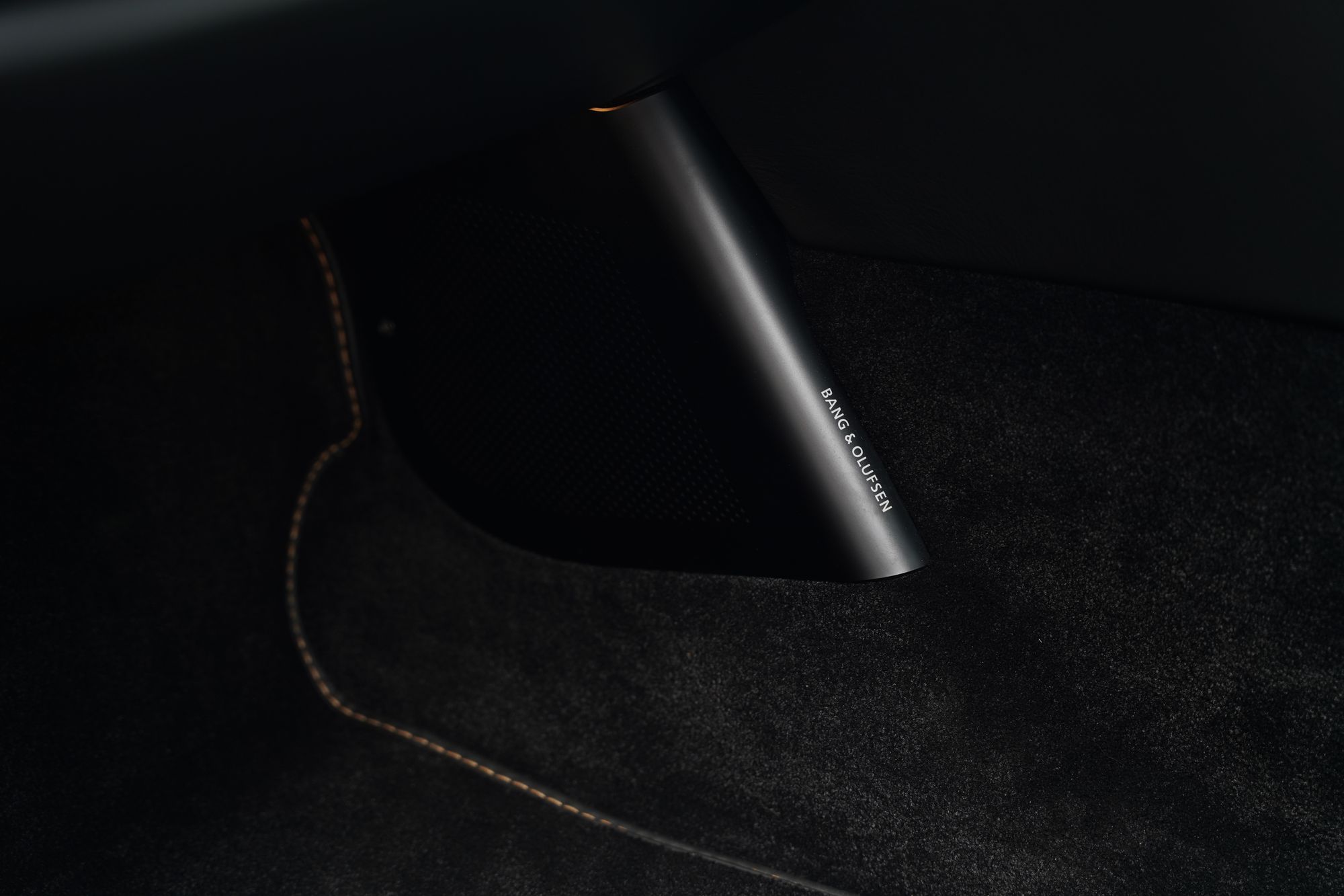 2012 Aston Martin V12 Vantage Manual