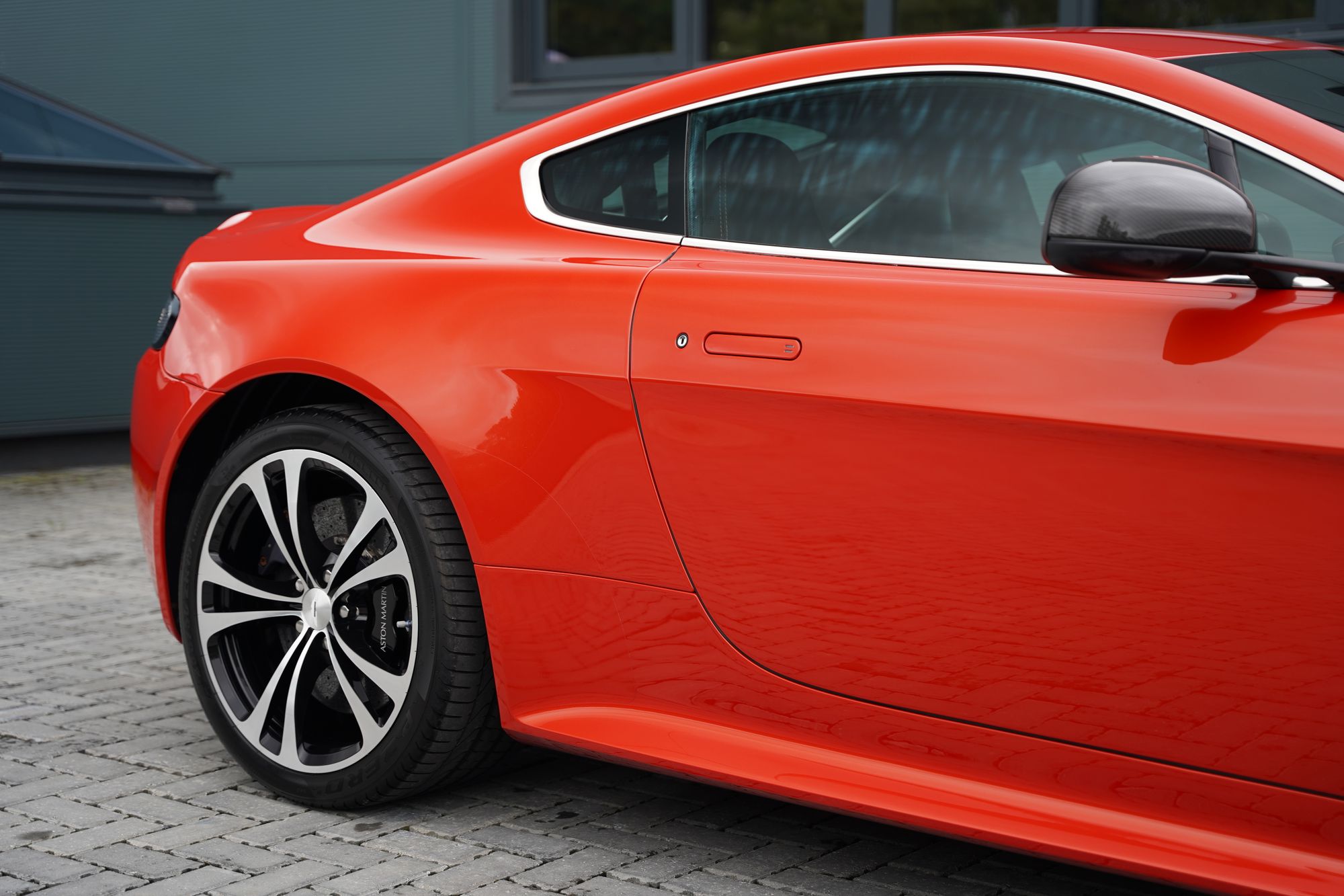 2012 Aston Martin V12 Vantage Manual