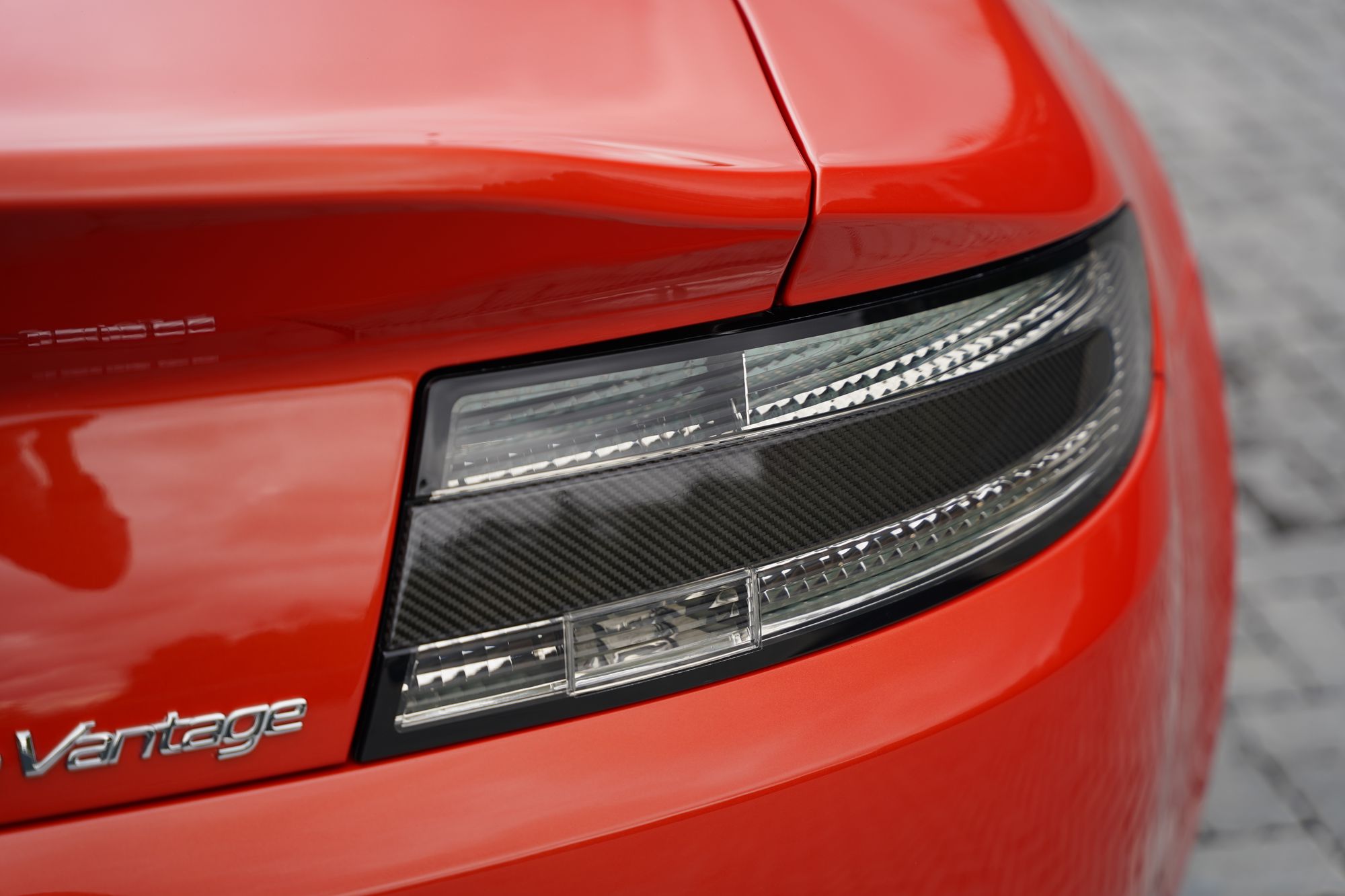 2012 Aston Martin V12 Vantage Manual