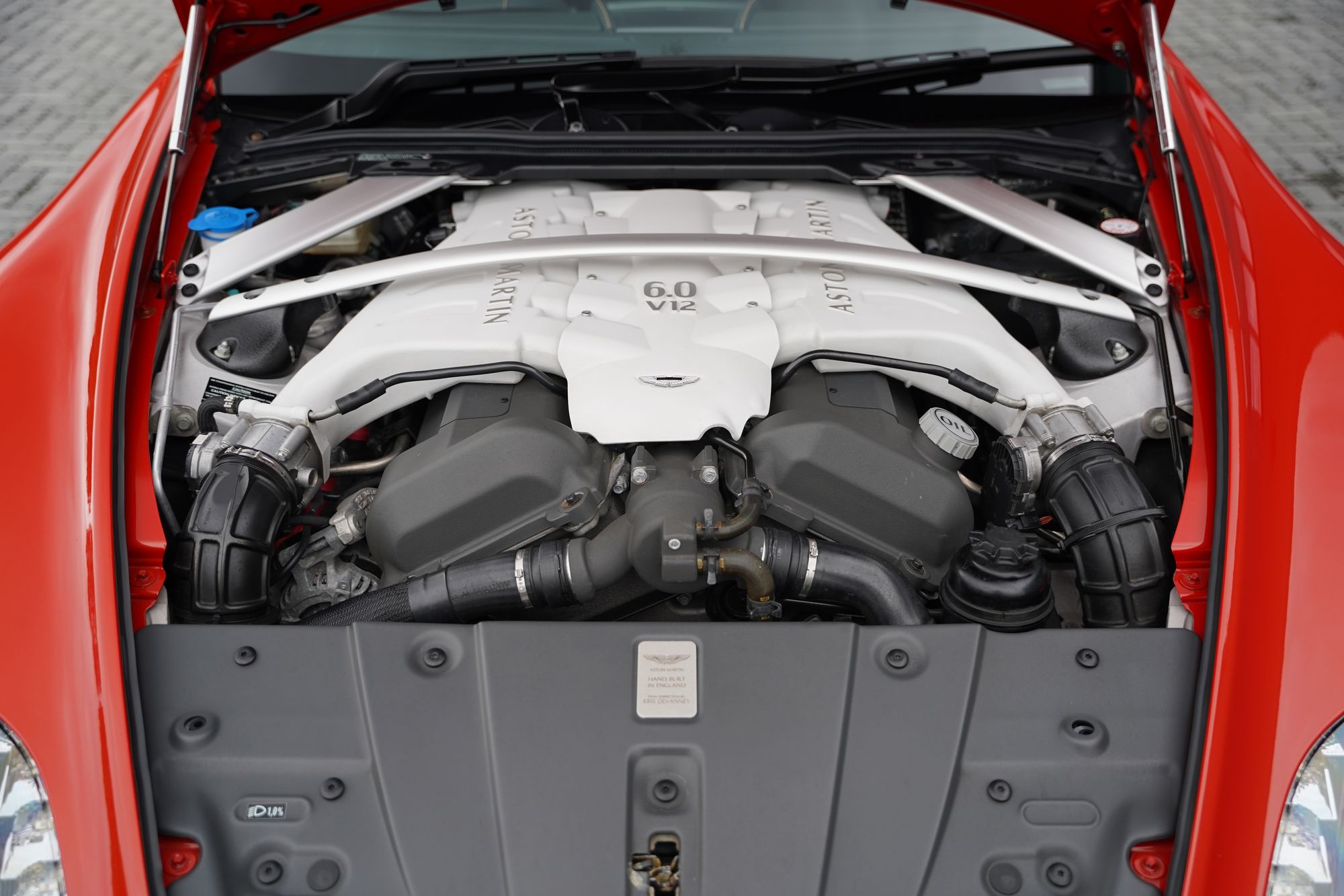 2012 Aston Martin V12 Vantage Manual