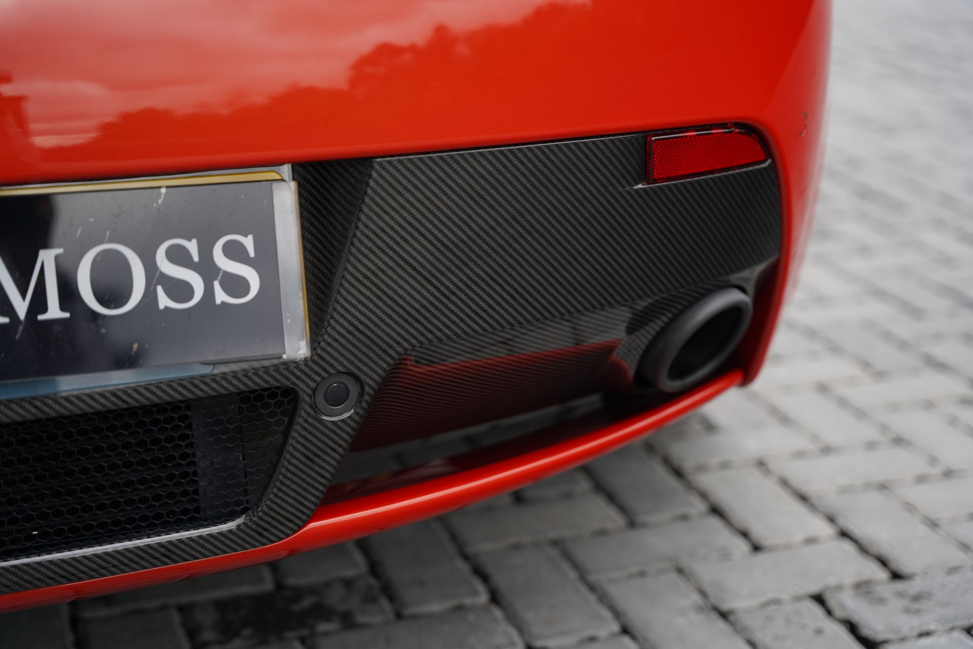 2012 Aston Martin V12 Vantage Manual