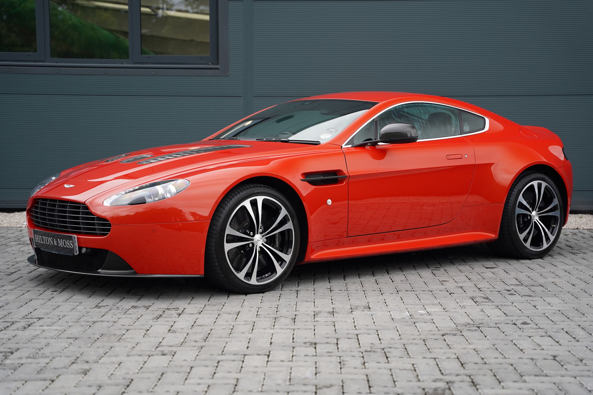 2012 Aston Martin V12 Vantage Manual