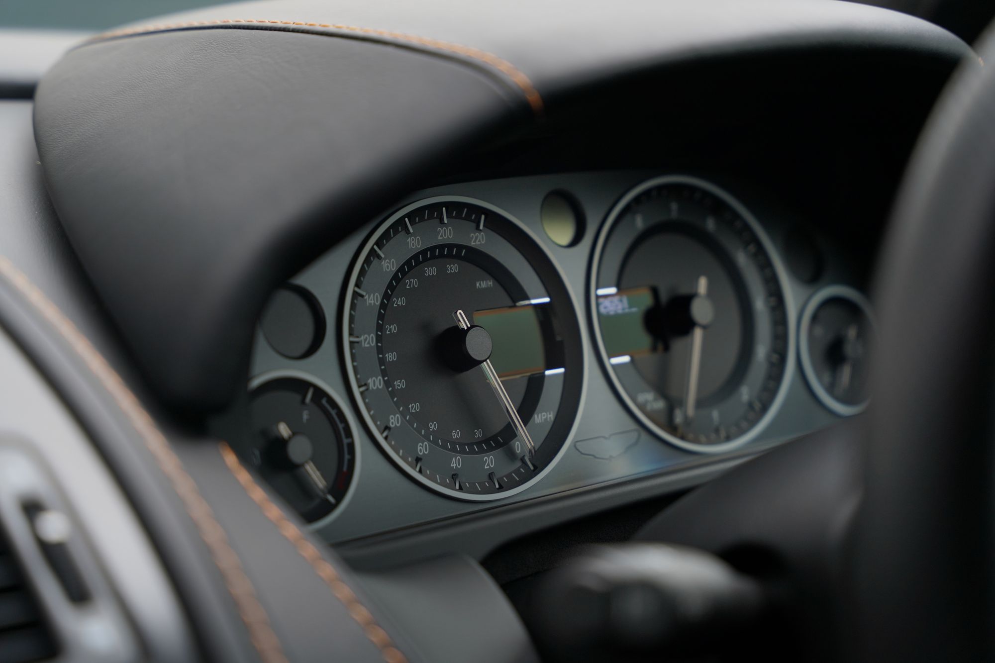 2012 Aston Martin V12 Vantage Manual