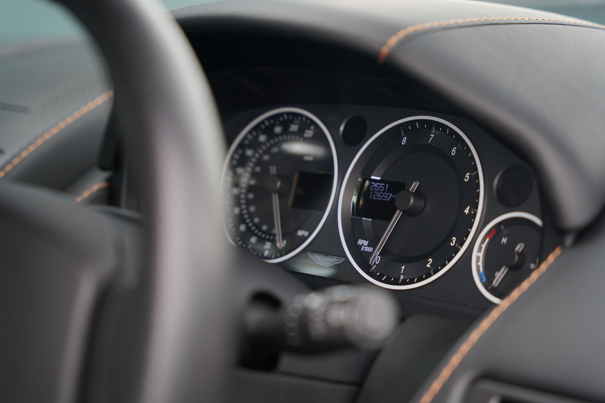 2012 Aston Martin V12 Vantage Manual