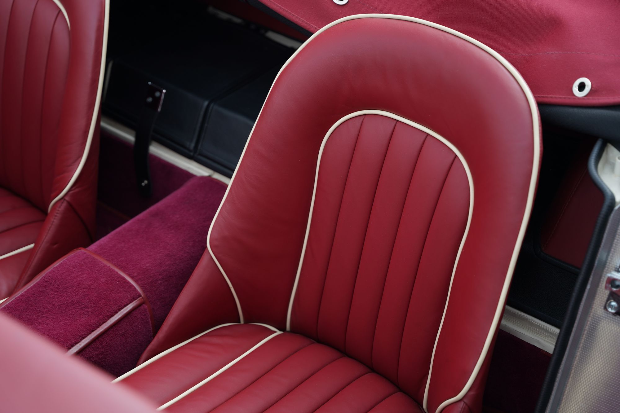 1958 Austin Healey 100-6 M BN6