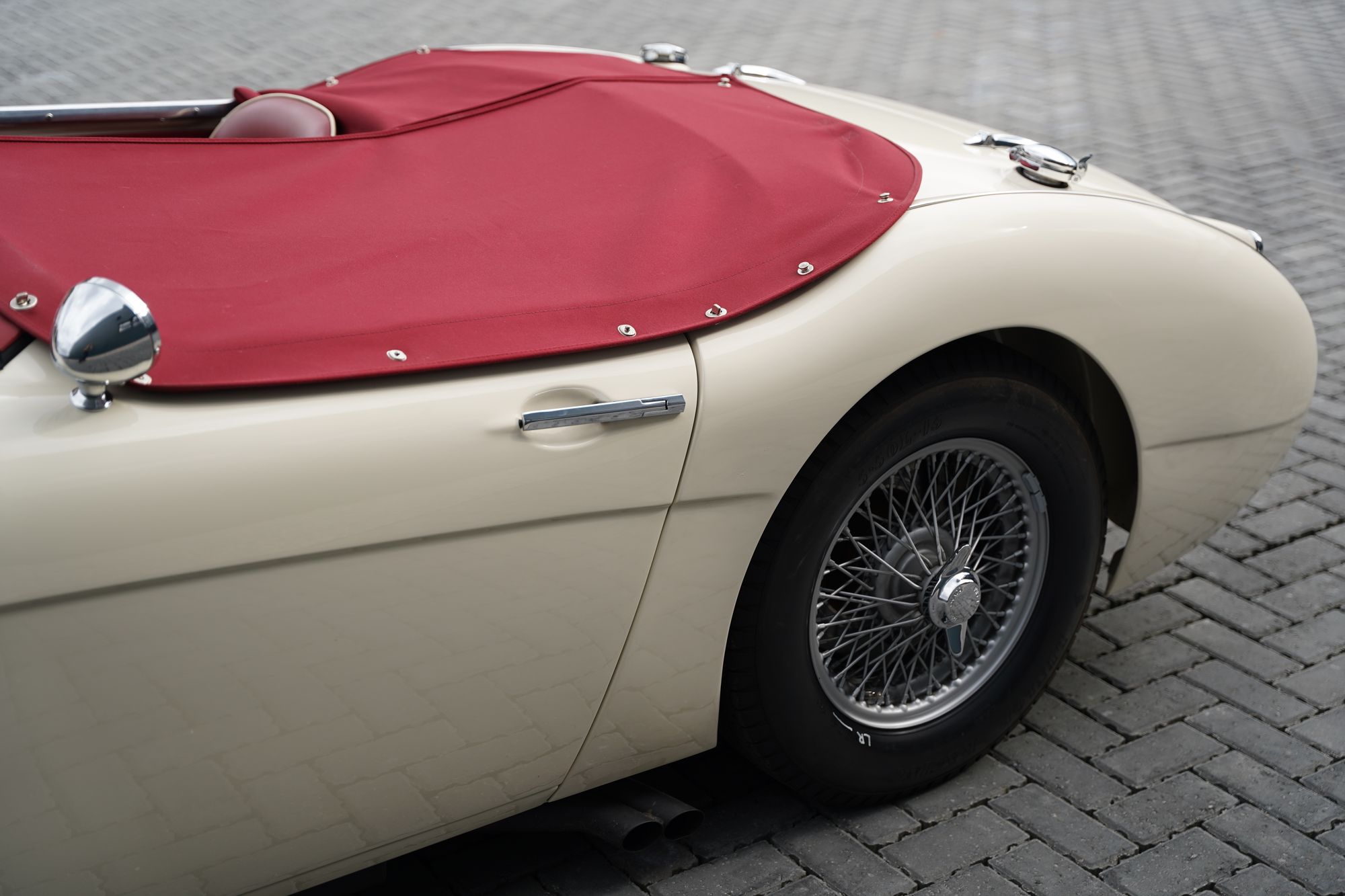 1958 Austin Healey 100-6 M BN6