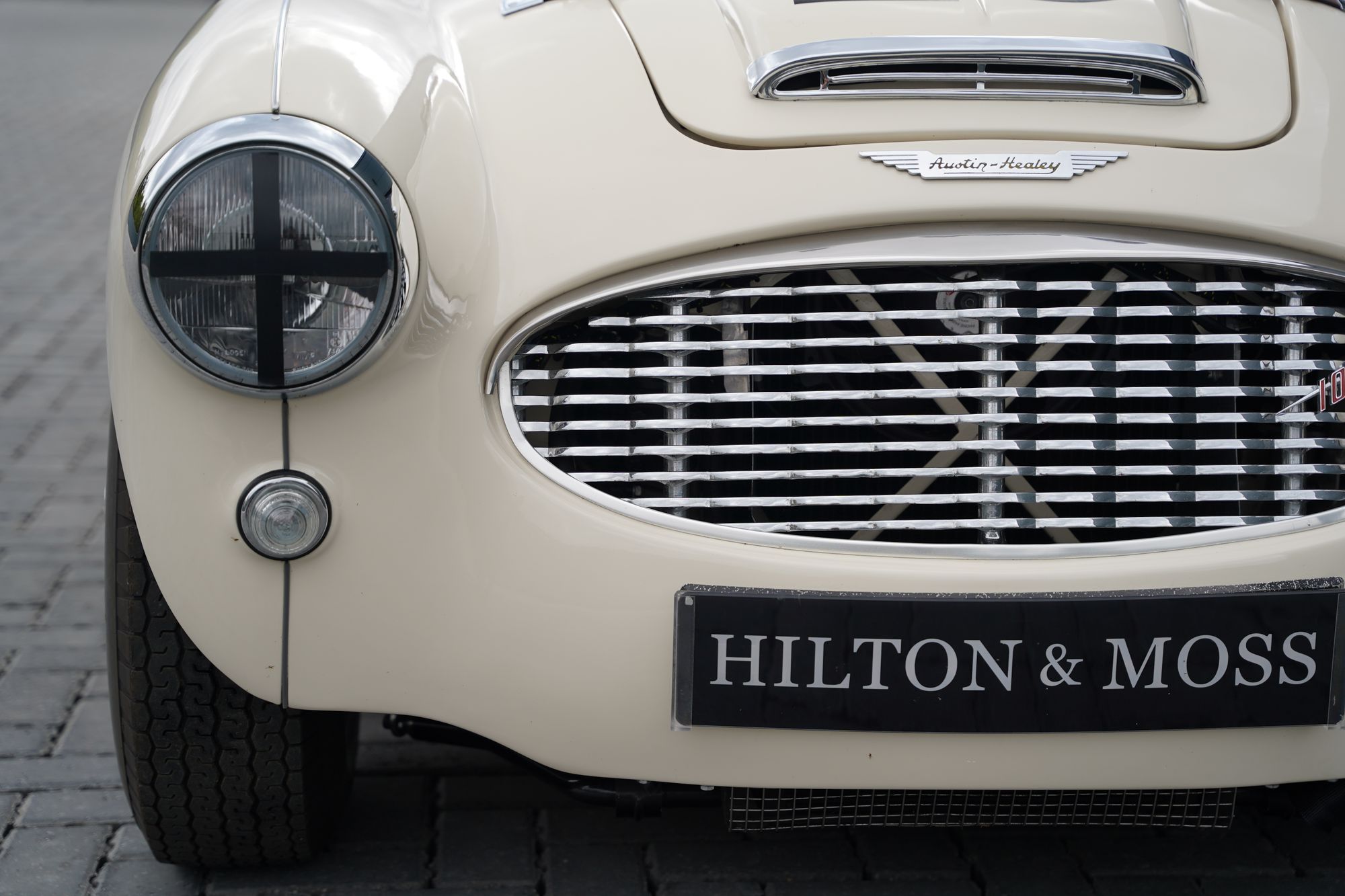 1958 Austin Healey 100-6 M BN6