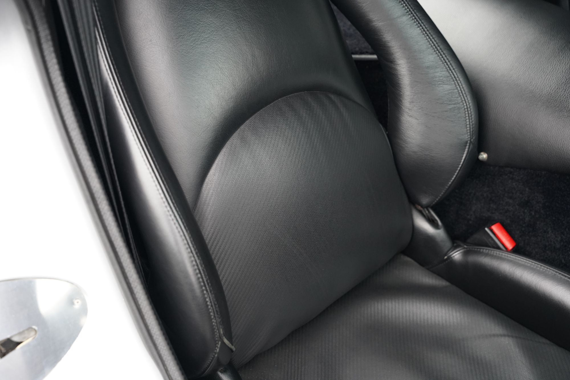 2005 TVR Tuscan