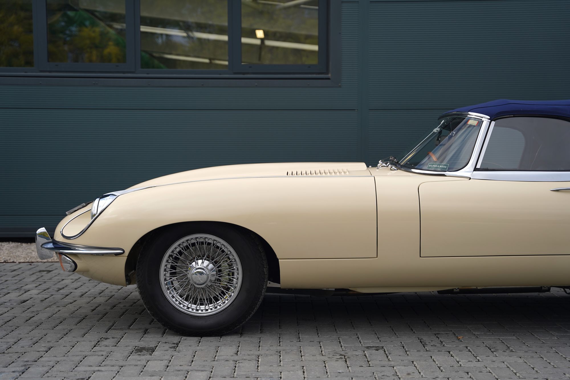 1969 Jaguar E-Type Series 2 4.2 Roadster