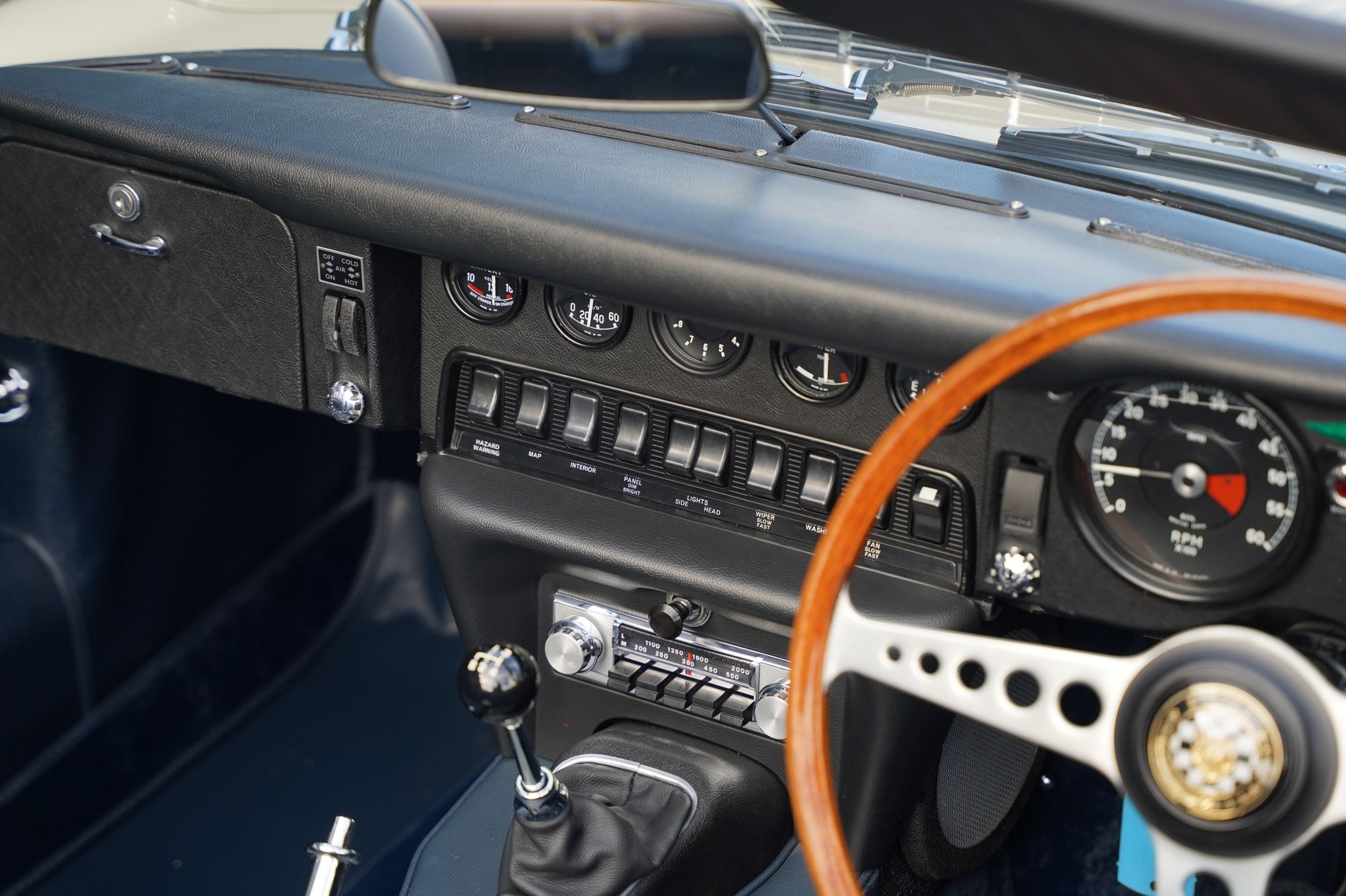 1969 Jaguar E-Type Series 2 4.2 Roadster