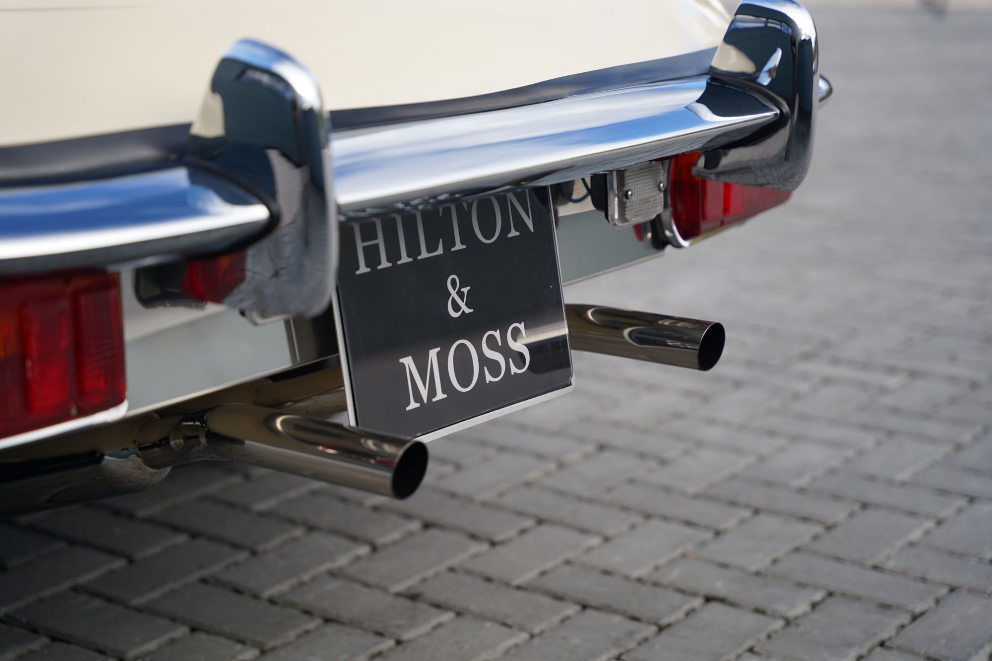 1969 Jaguar E-Type Series 2 4.2 Roadster