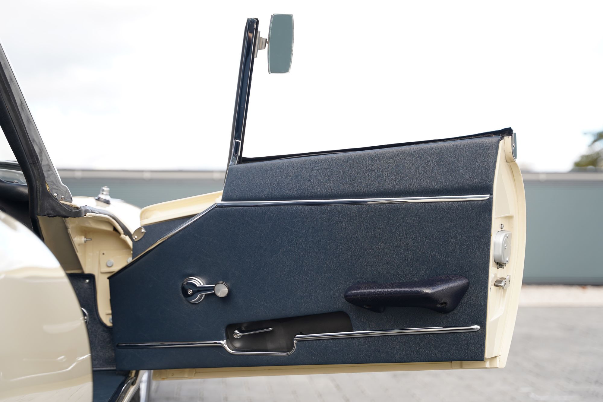 1969 Jaguar E-Type Series 2 4.2 Roadster