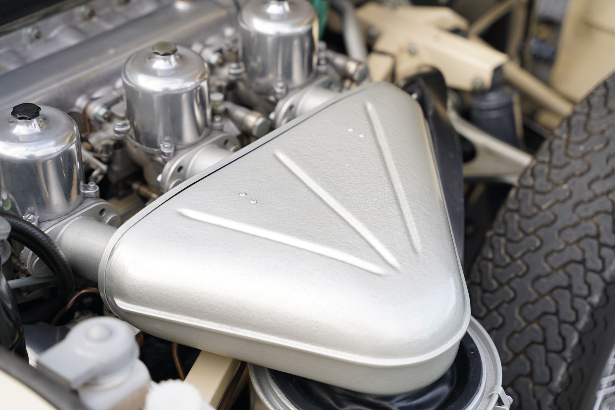 1969 Jaguar E-Type Series 2 4.2 Roadster