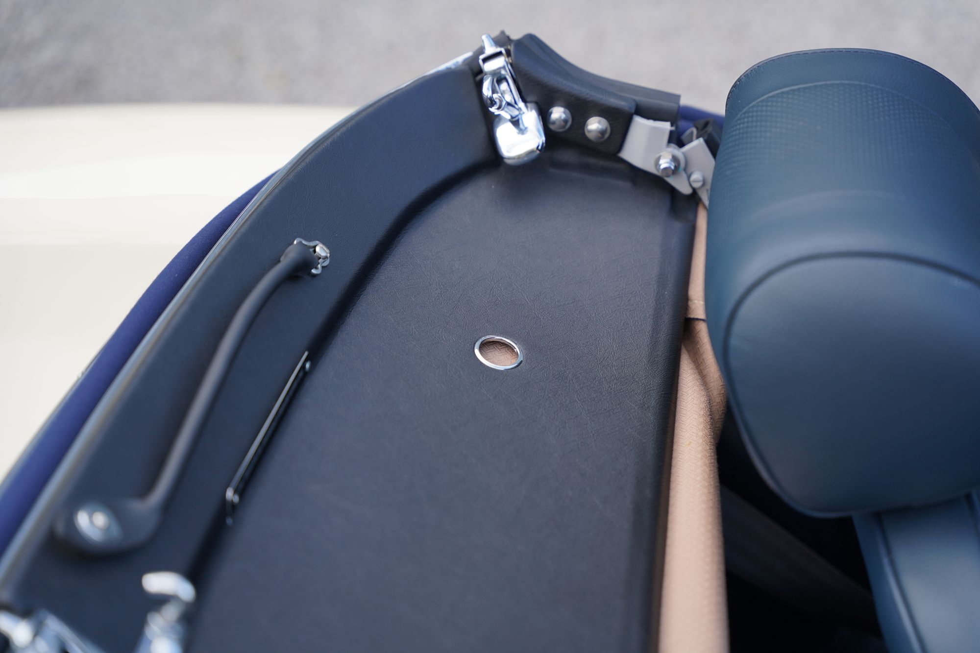 1969 Jaguar E-Type Series 2 4.2 Roadster